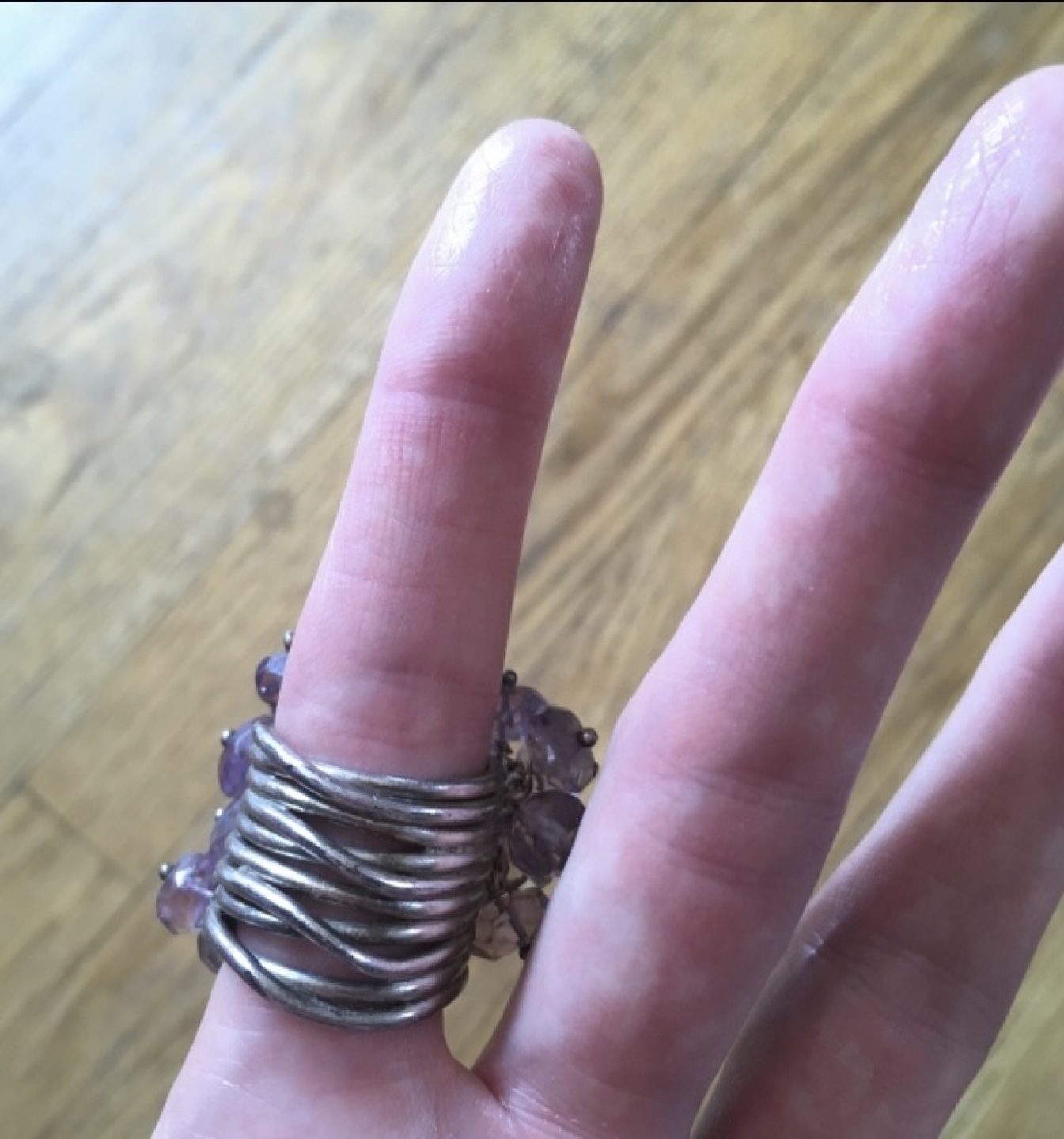 Gorgeous Vintage 1970’s Amethyst Cluster Ring. Sterling Silver. image indicator(3)