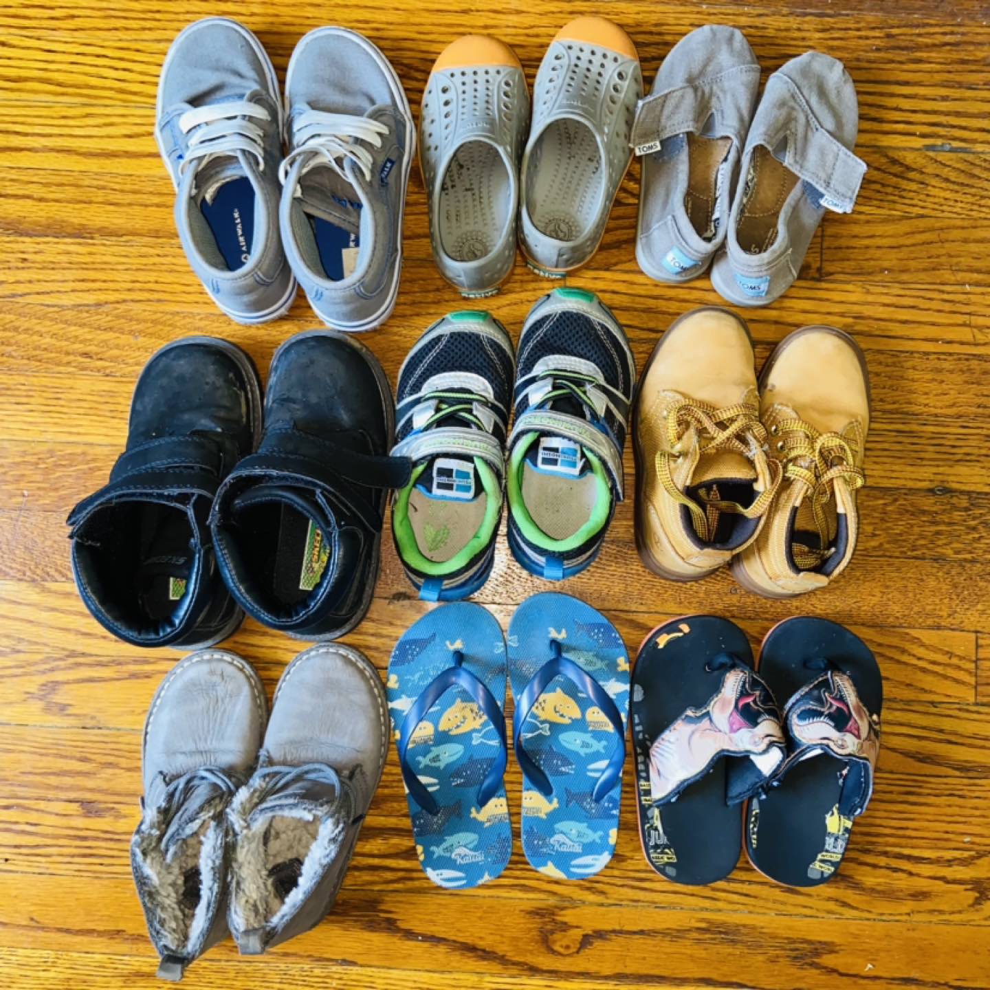 Boys Shoes thumbnail