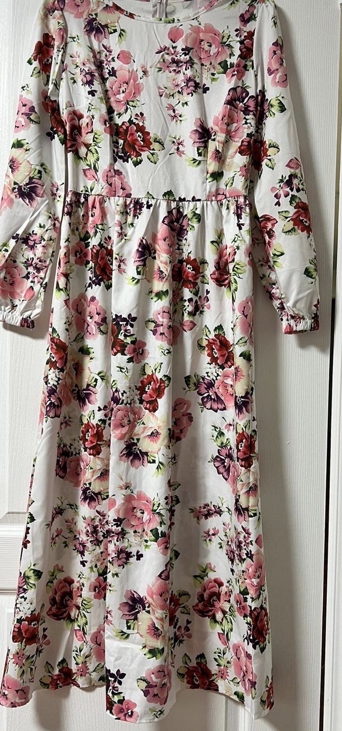 Long Victoria style Dress thumbnail