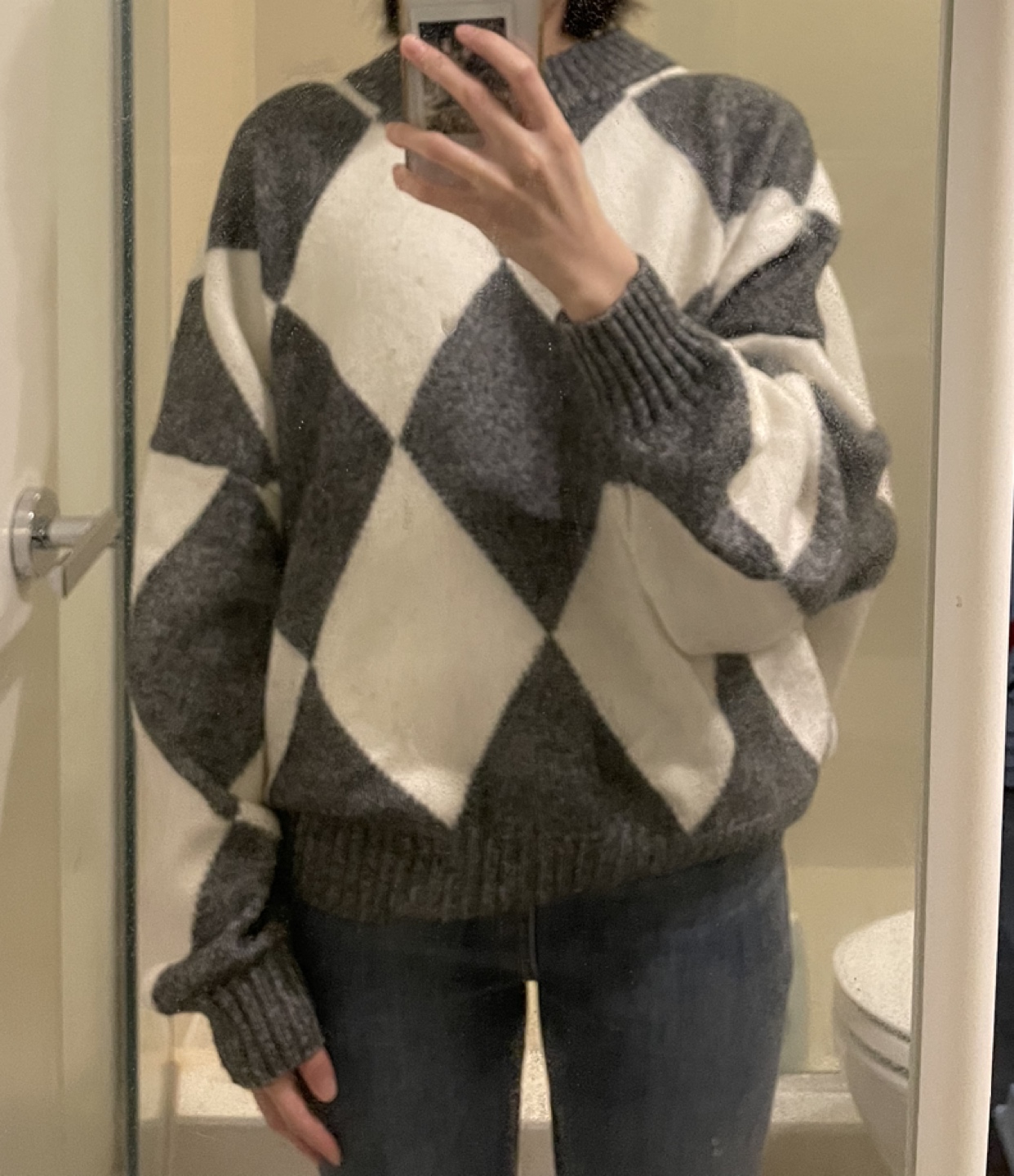 H&M Sweater thumbnail