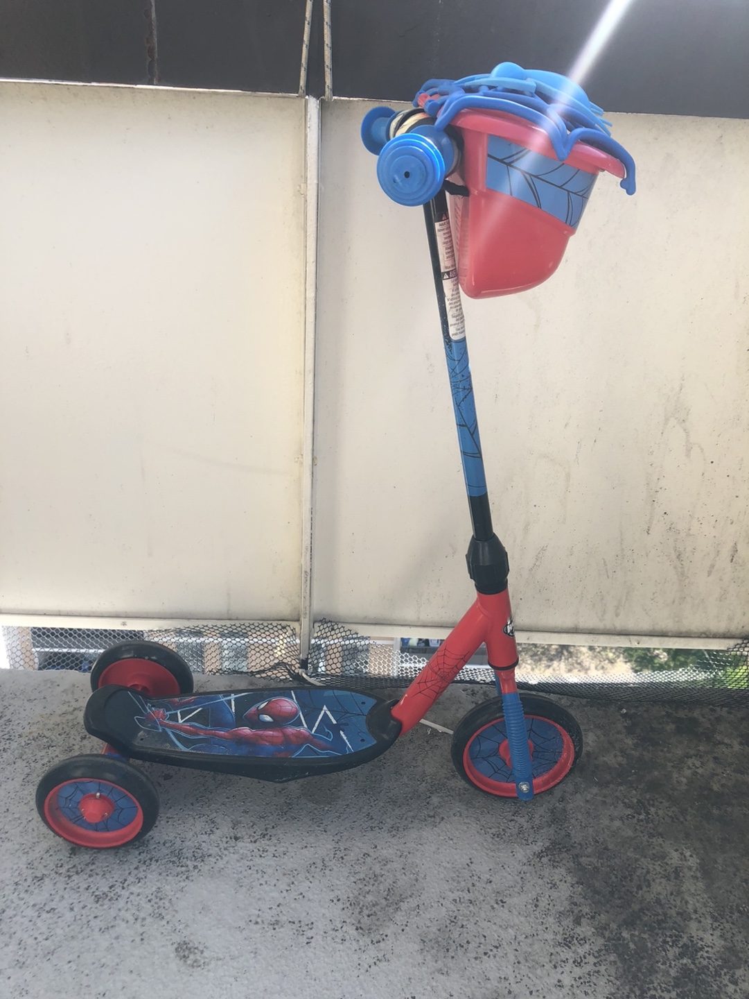 Scooter and helmet image indicator(2)