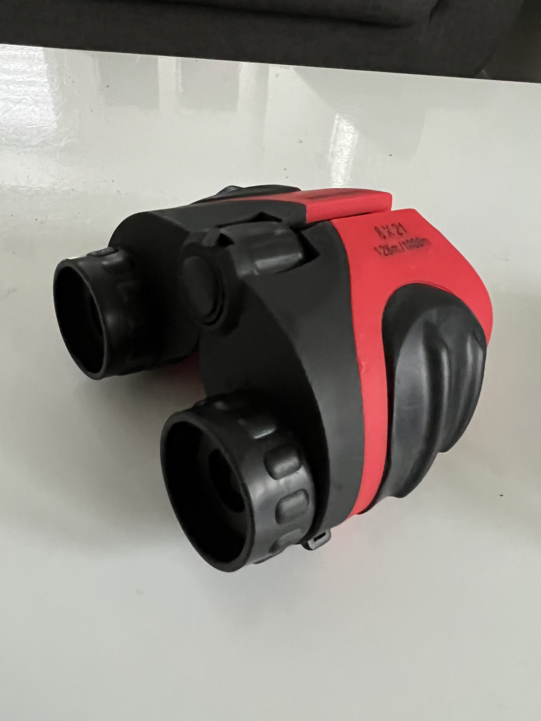 Child size binoculars thumbnail