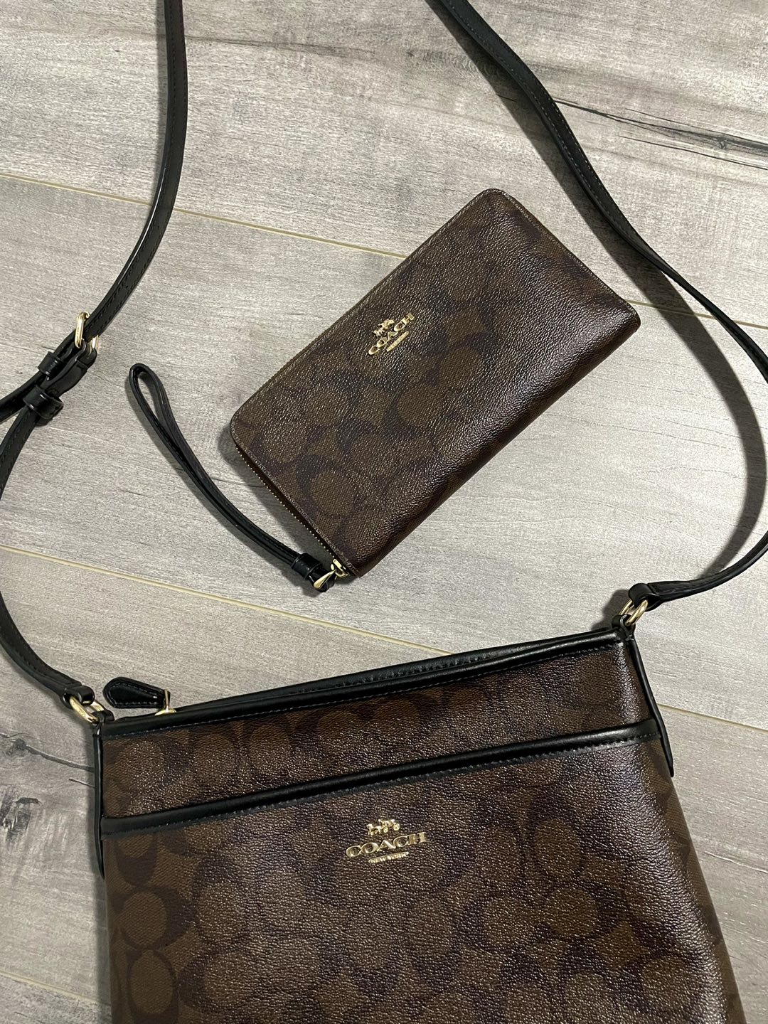 Coach crossbody bag and wallet - photo 2