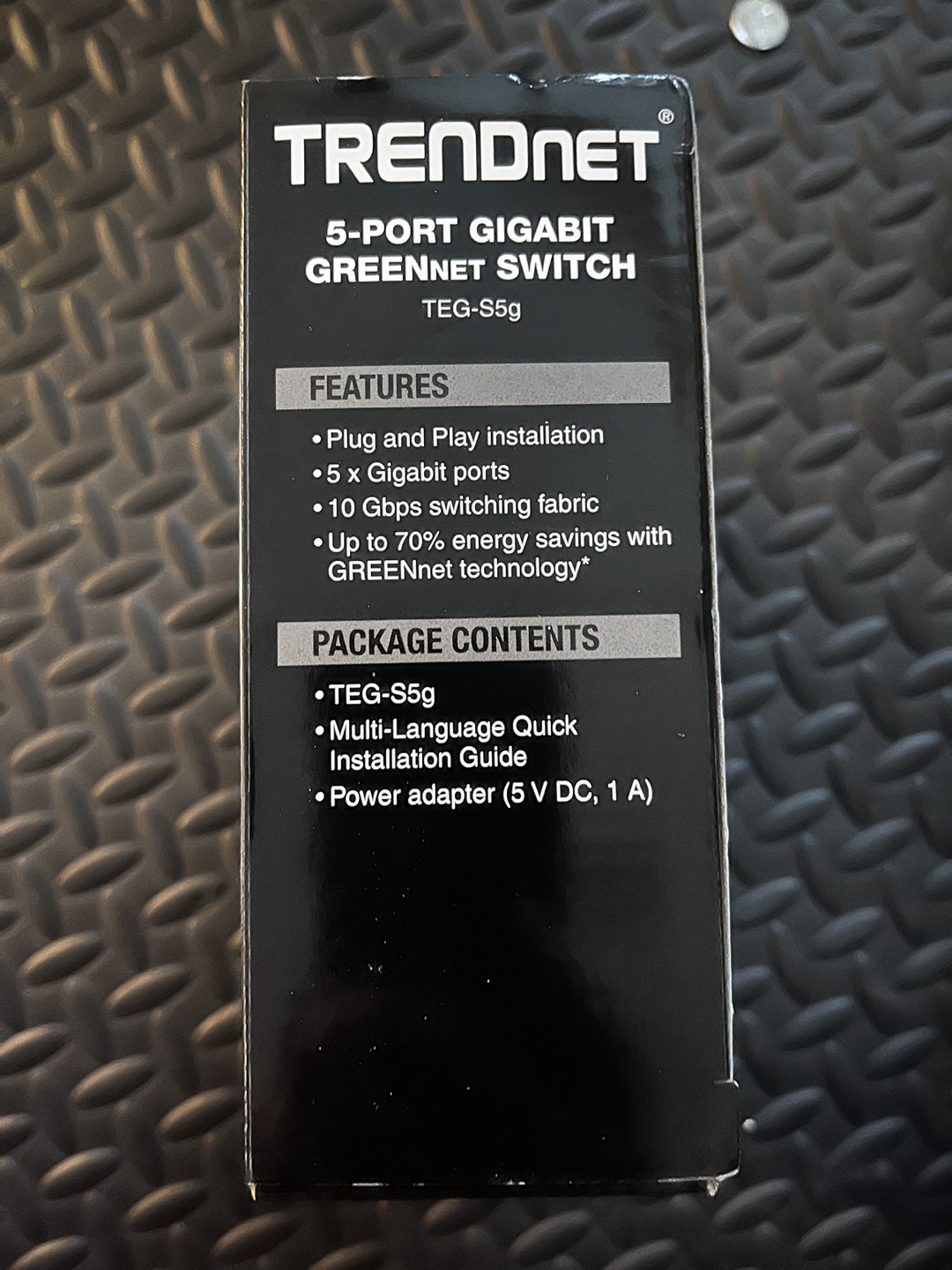 Day 5 🌱 office: Trendnet Internet switch hub image indicator(5)