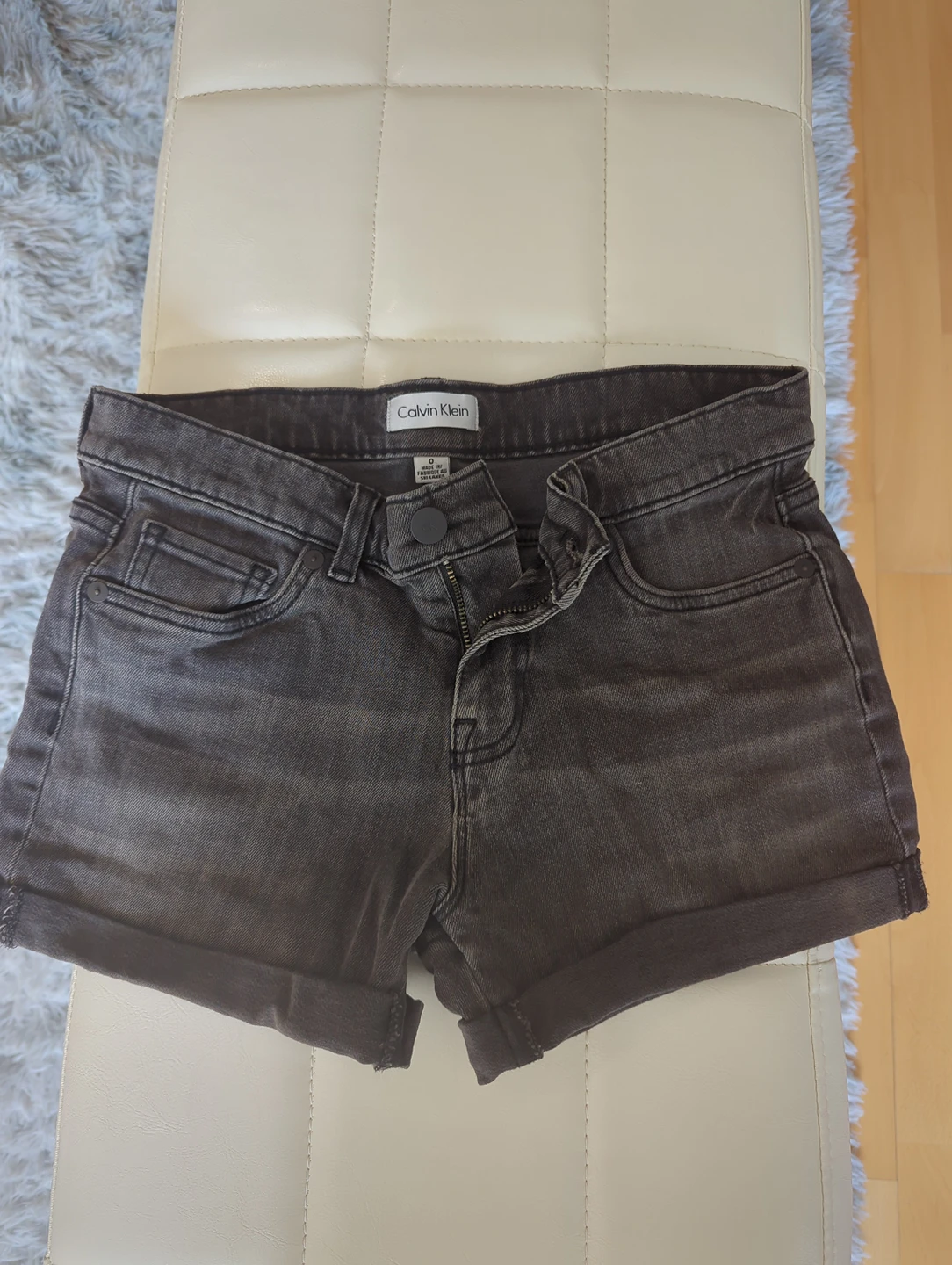 Calvin Klein summer shorts size 0