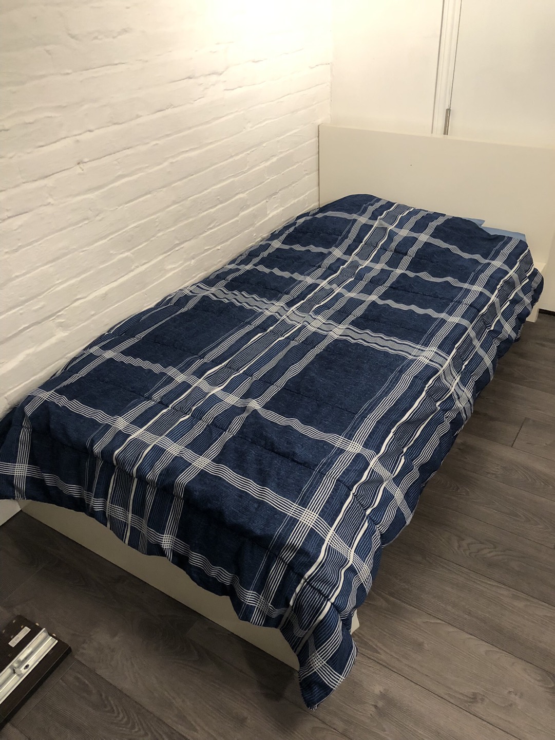 Single bed with small table included