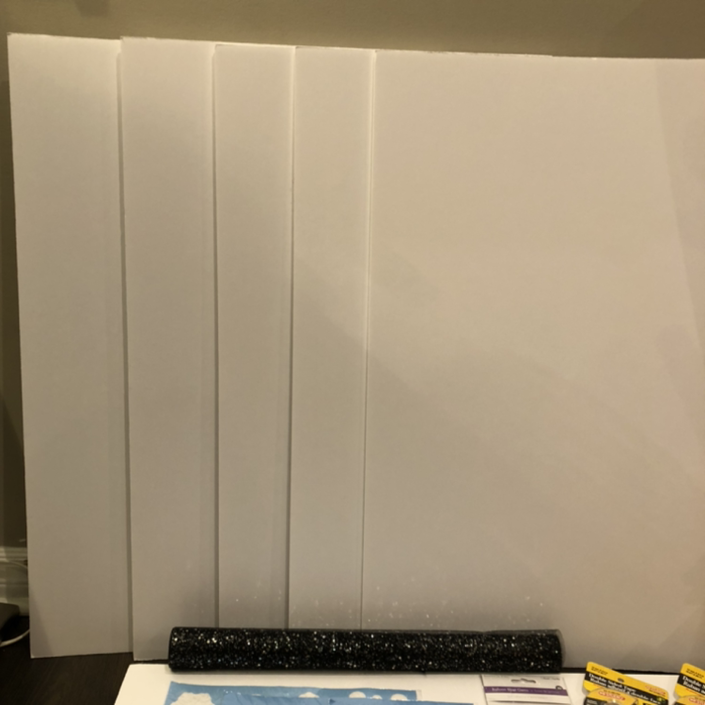 MIXED SCHOOL/ART CRAFT ESSENTIALS | Sold as Lot. - photo 2