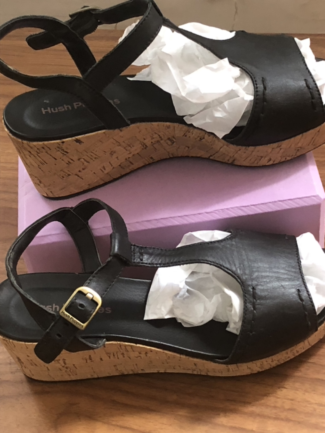 Hush puppies leather sandal sz. 9 thumbnail