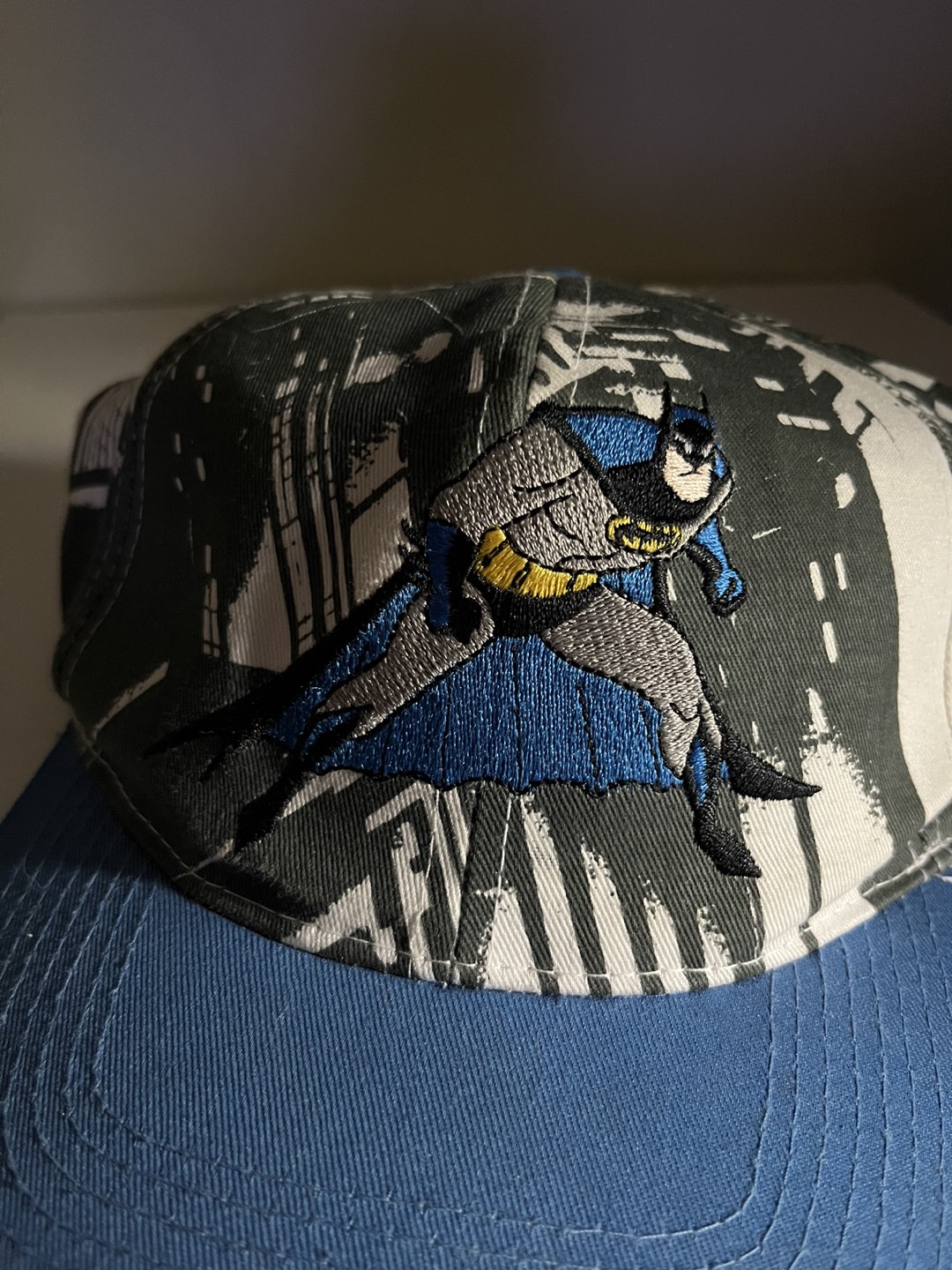 Vintage Batman animated series SnapBack 90s starter new era DC image indicator(2)