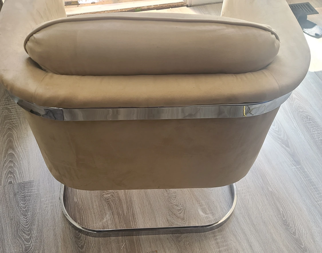 single chair each for 20 dollars
