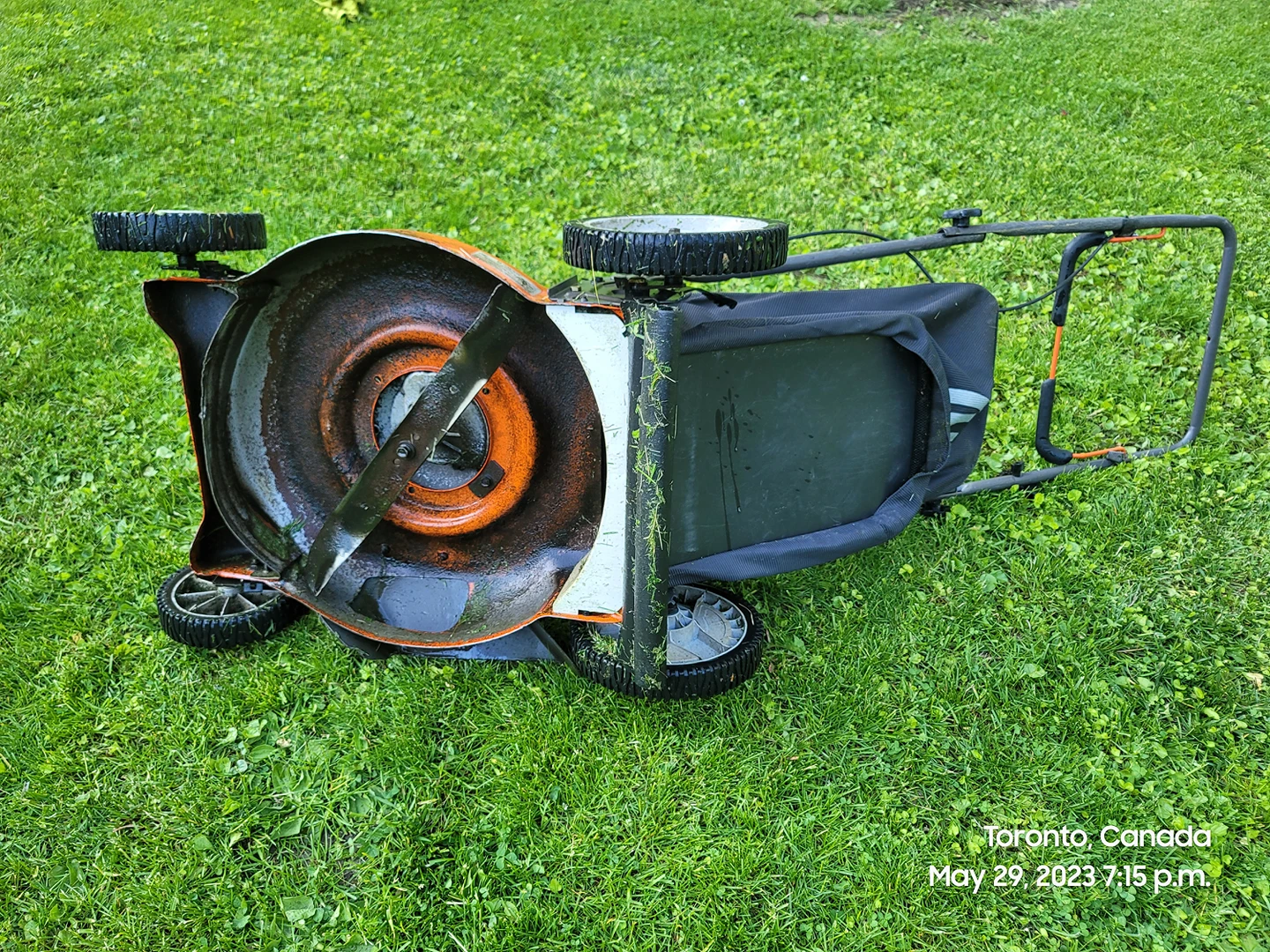 Husqvarna Lawn Mower 22" image indicator(4)