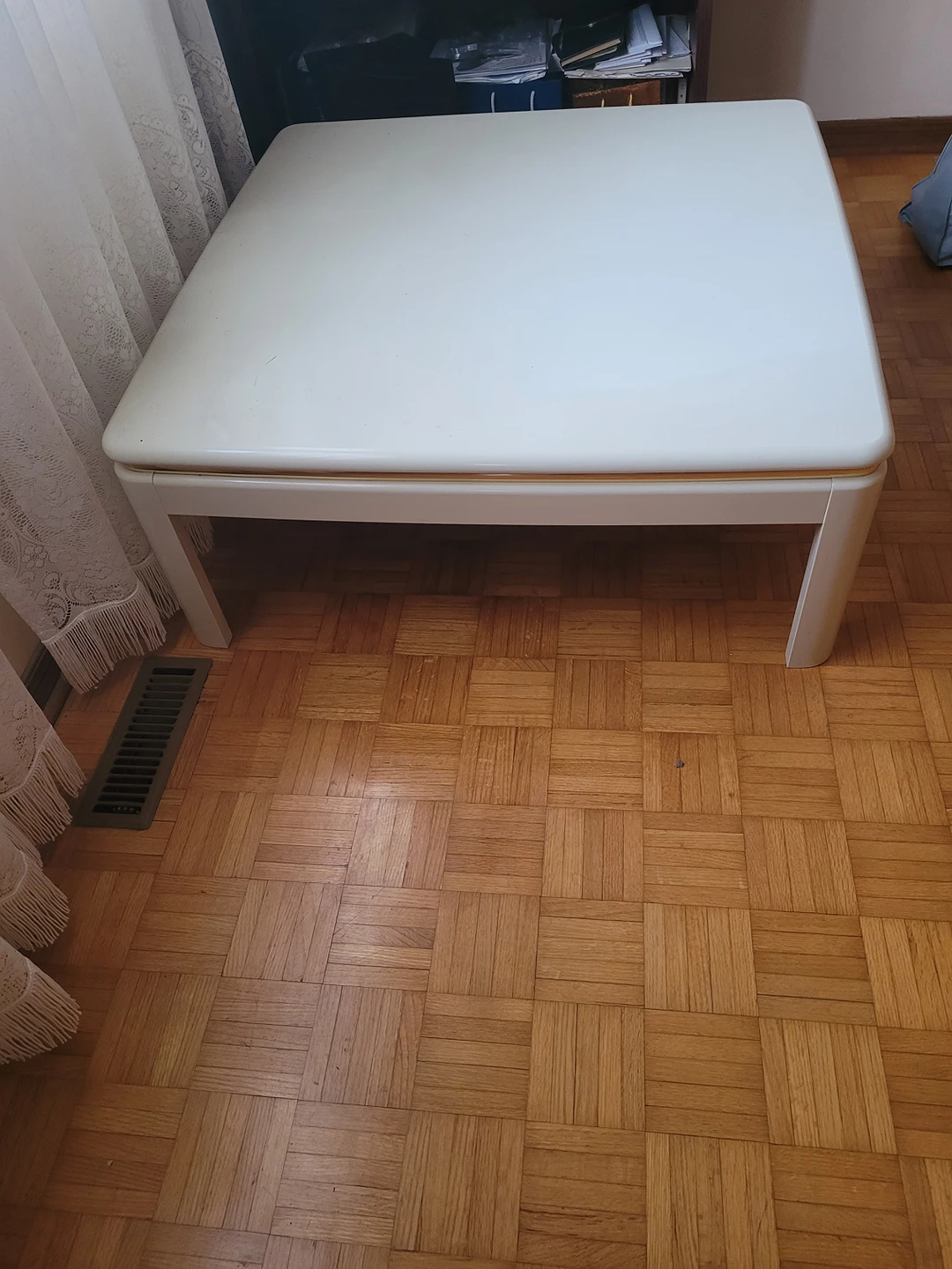 coffee table - photo 2