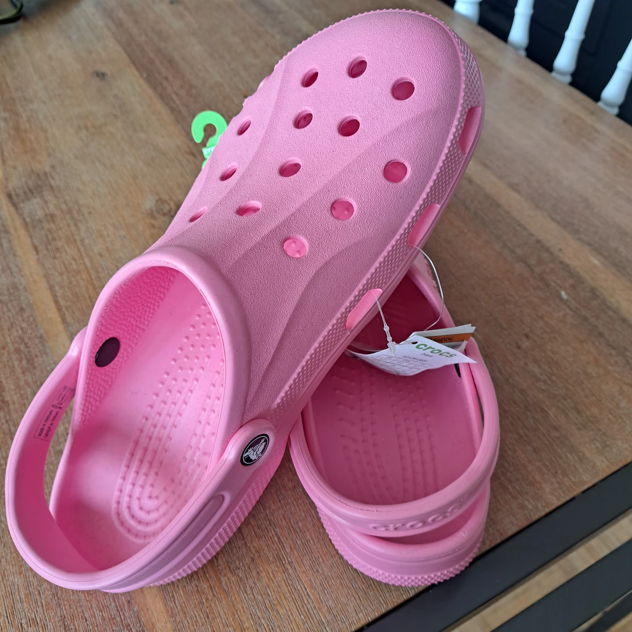 Pink Crocs! Brand New, size 11 - photo 2
