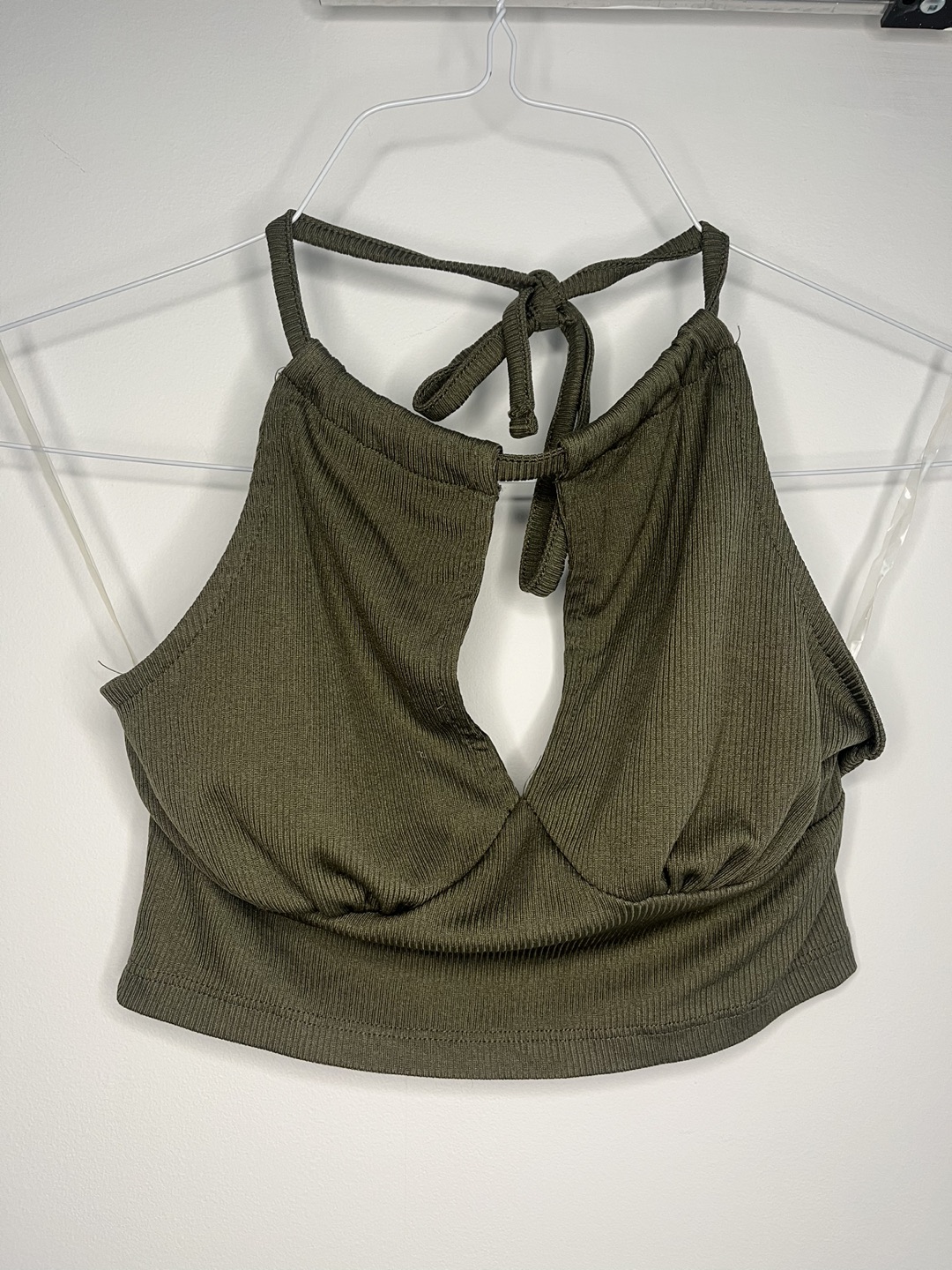 Crop Tops thumbnail