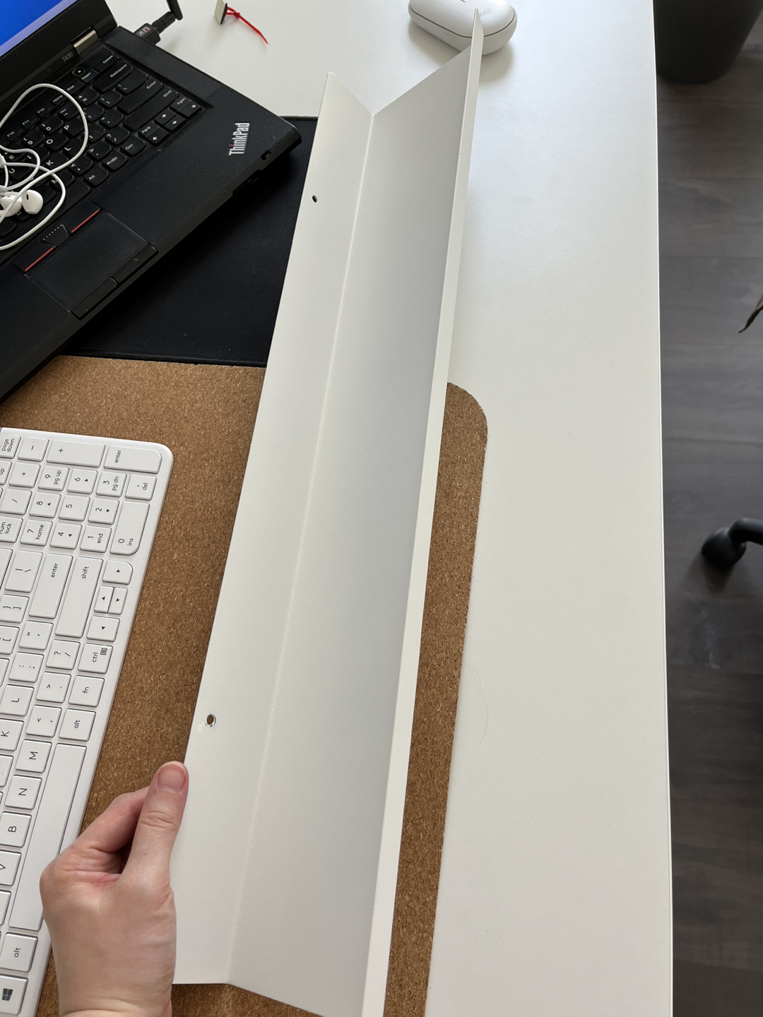 Ikea Malmback Display Shelf image indicator(2)