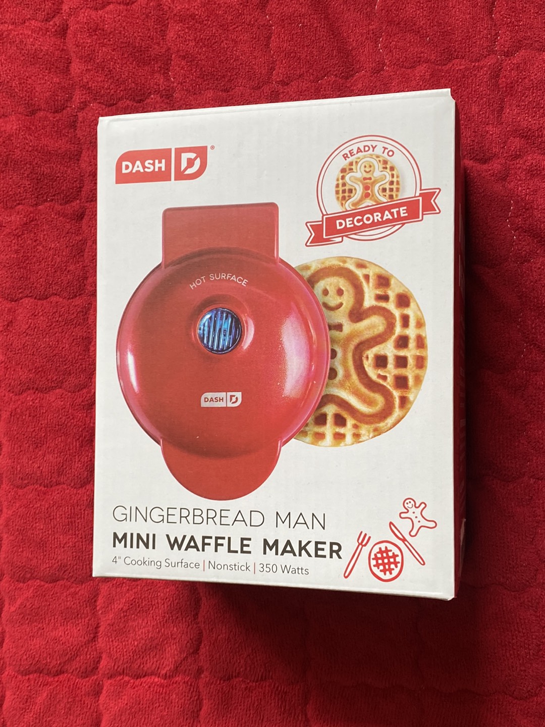 Mini Waffle Maker (DASH)