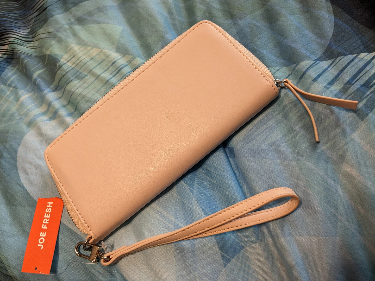 Joe Fresh Pale Pink Wristlet