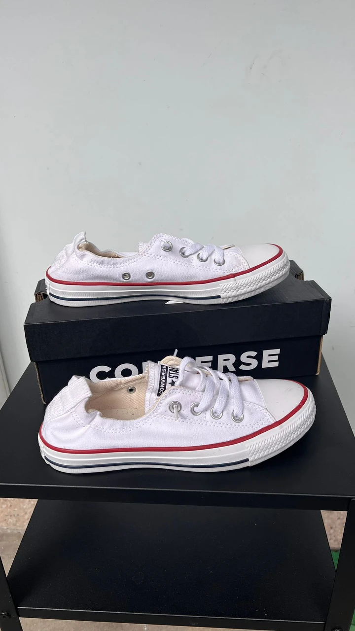 White Converse Sneakers for women thumbnail
