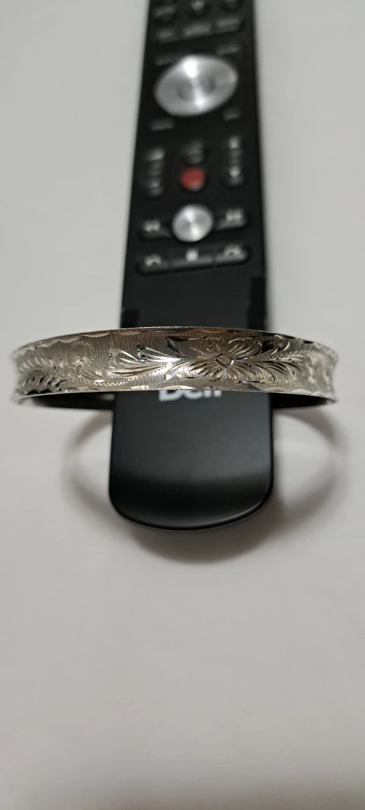 Sterling silver bangle thumbnail