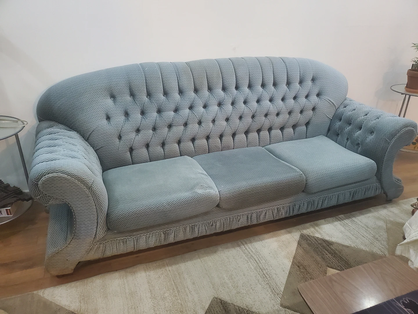 selling 3 couches