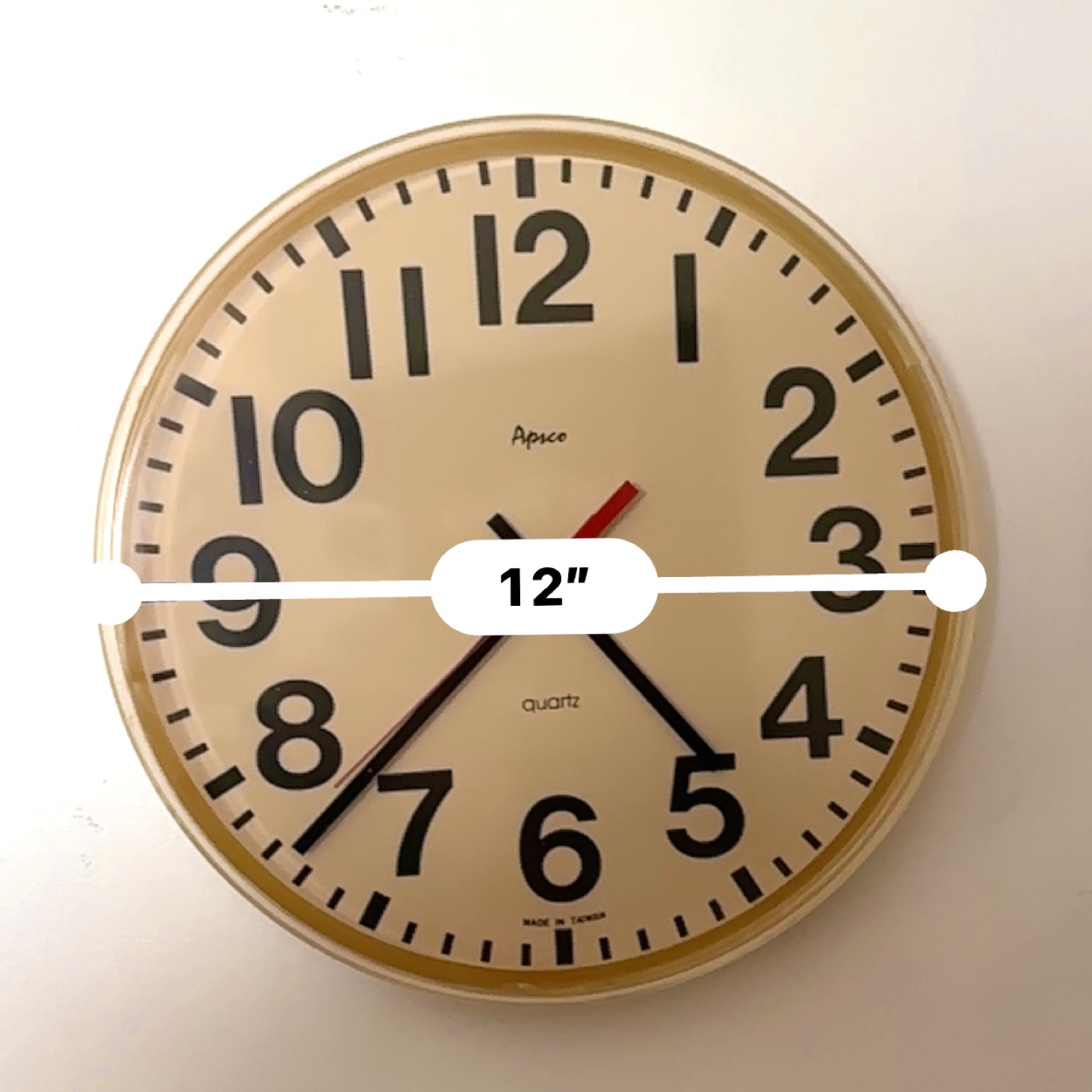 Awesome vintage plastic domed wall clock - photo 3