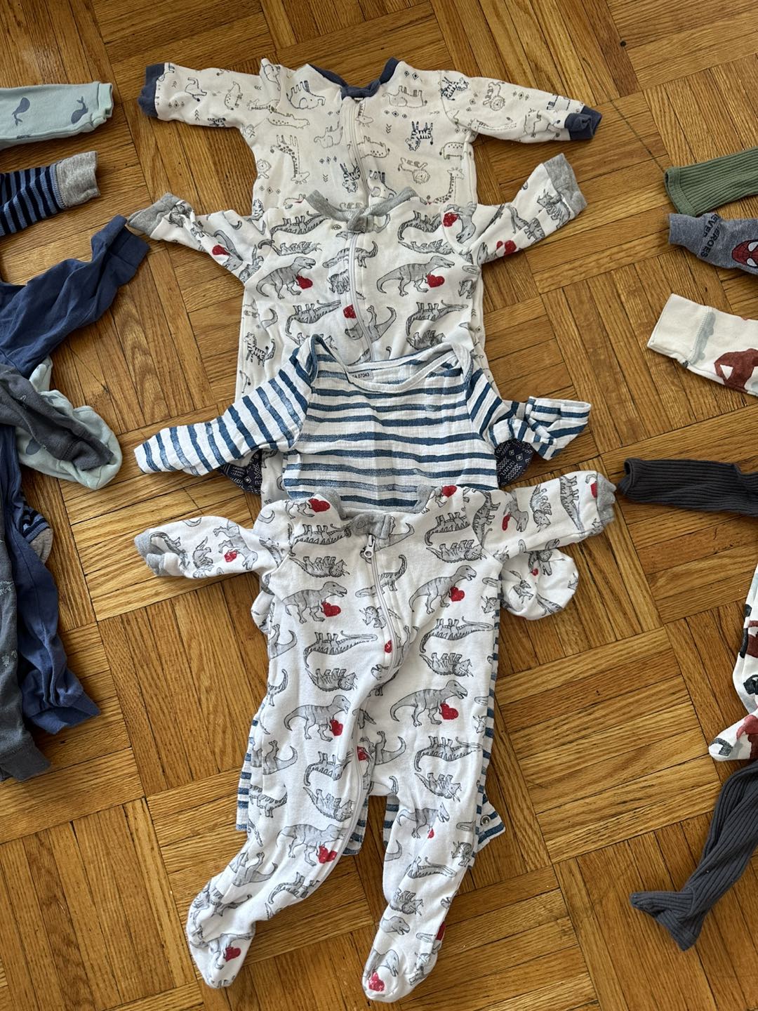 Baby boy clothes 0-3 months old image indicator(9)