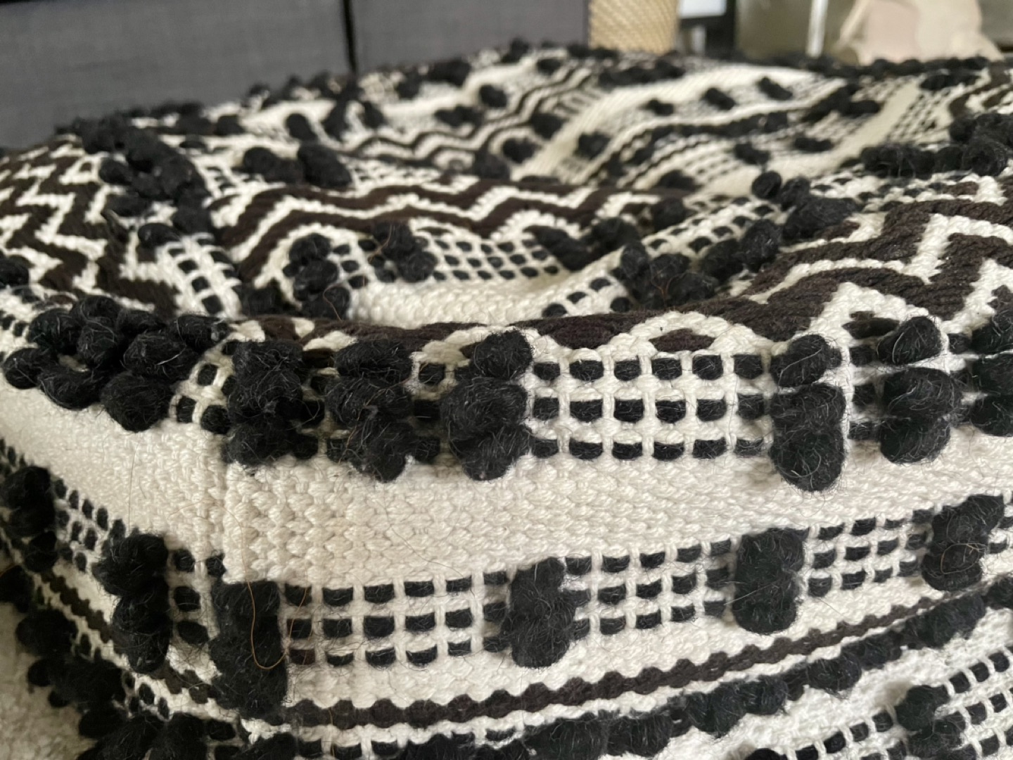 Black and white woven poufs(2) - photo 2