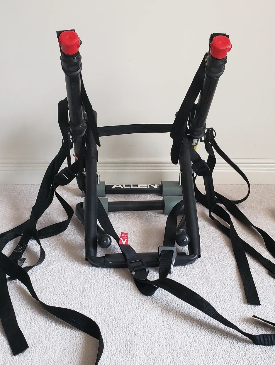 Selling Allen Sport Deluxe 2-Bike Trunk Rack thumbnail