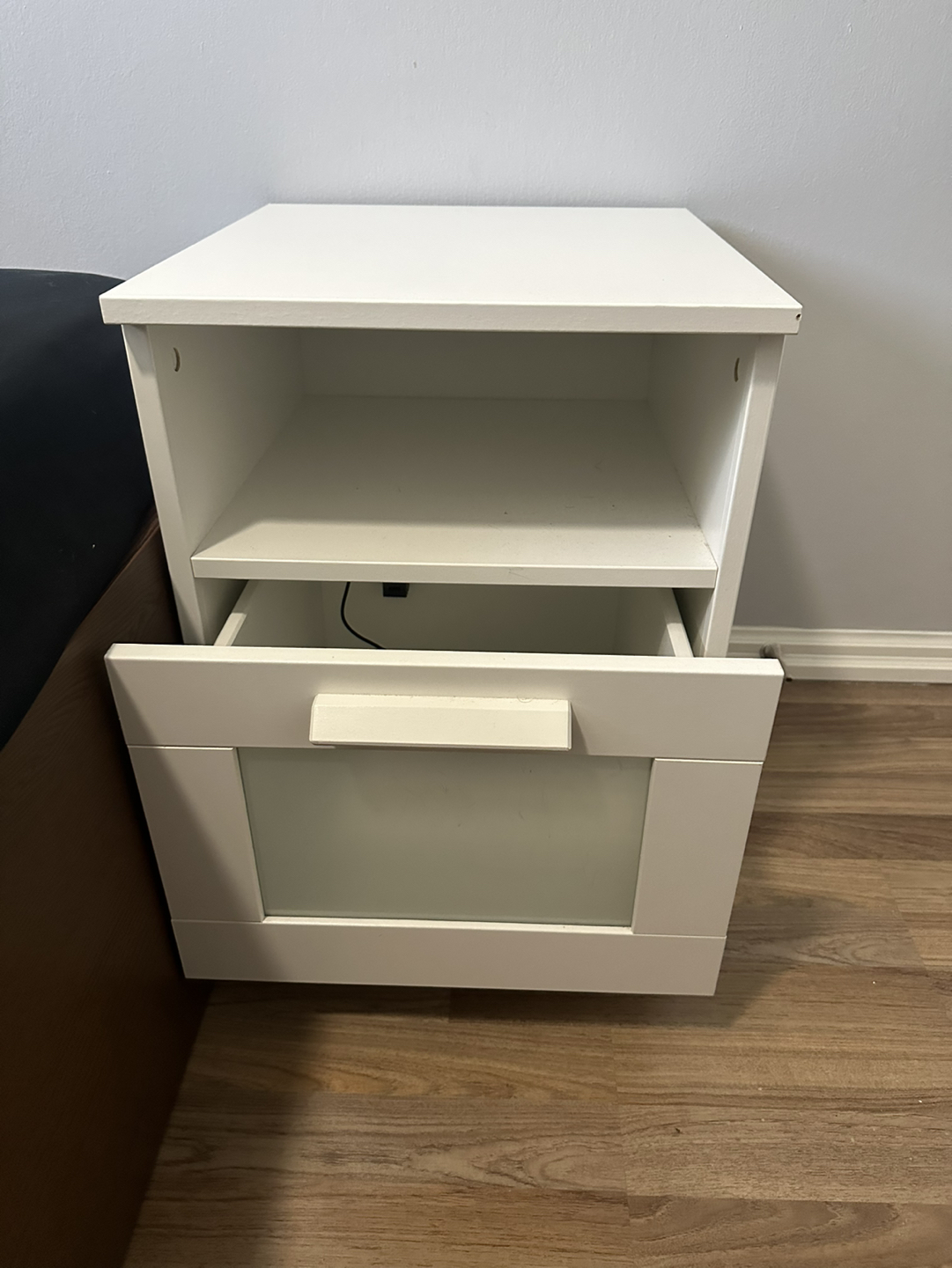 Ikea brimnes nightstand - photo 2
