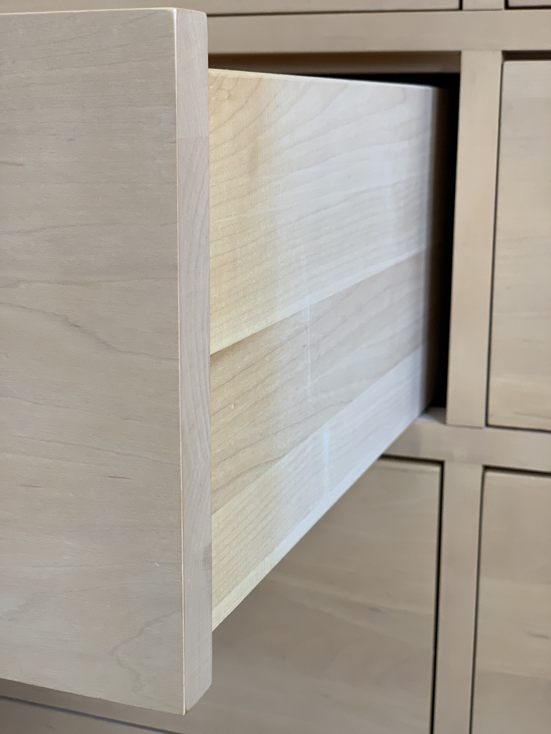 Solid Maple Wood Baronet of Canada DRESSER - photo 2