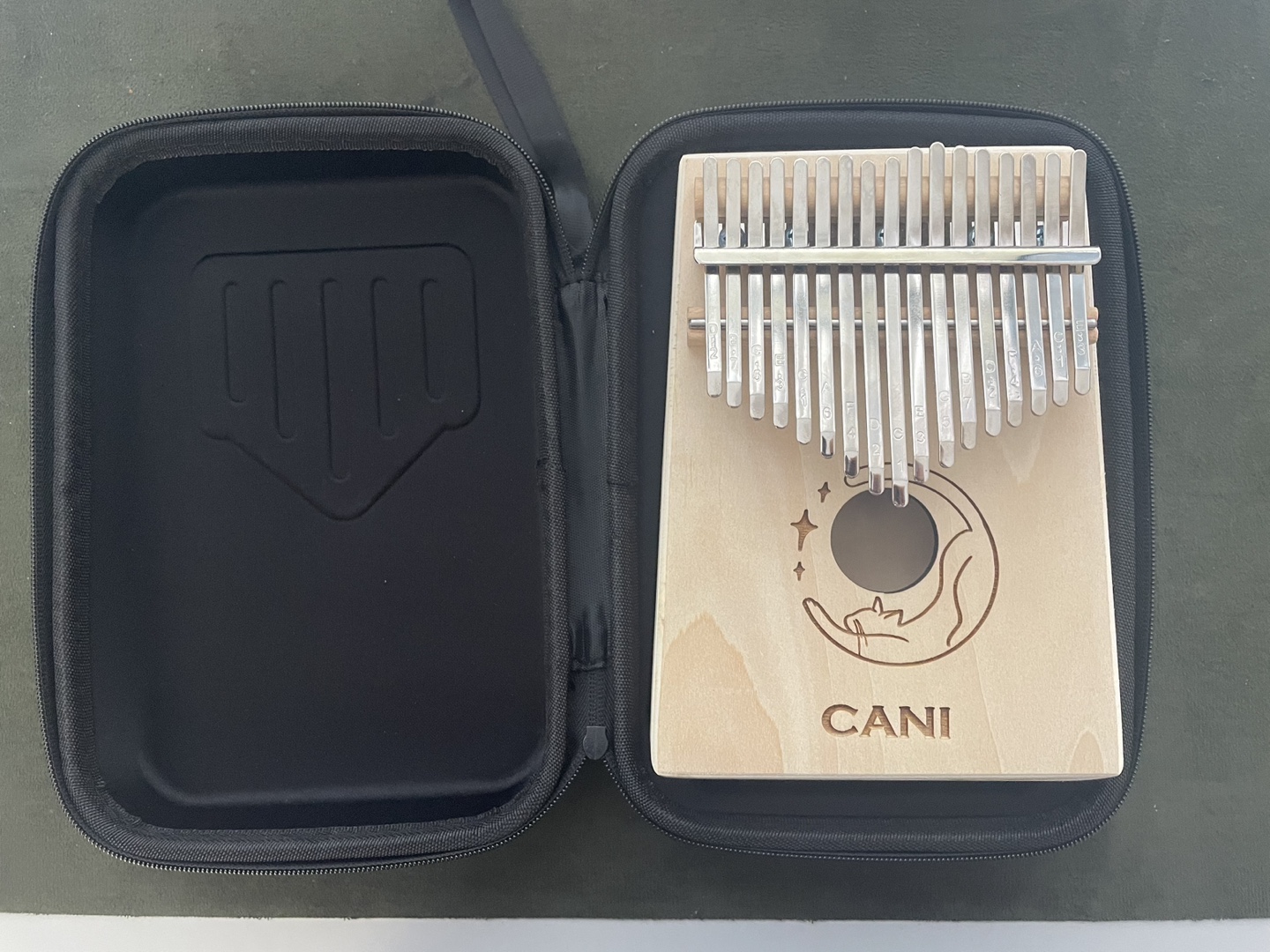 CANI Kalimba - photo 2