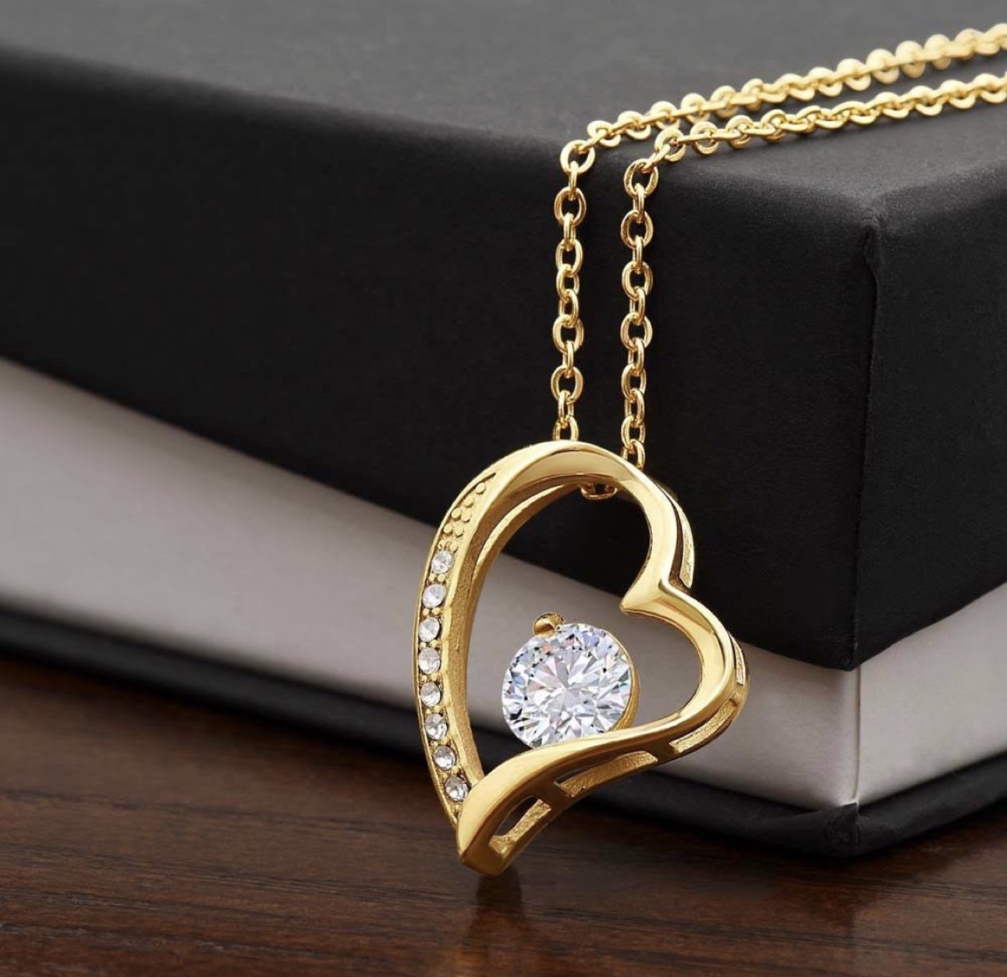 Gold Heart necklace