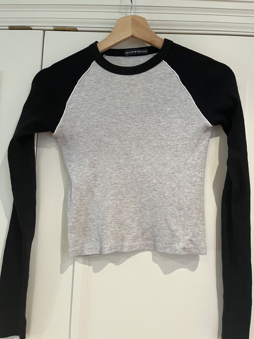 Brandy Melville long sleeved tshirt thumbnail