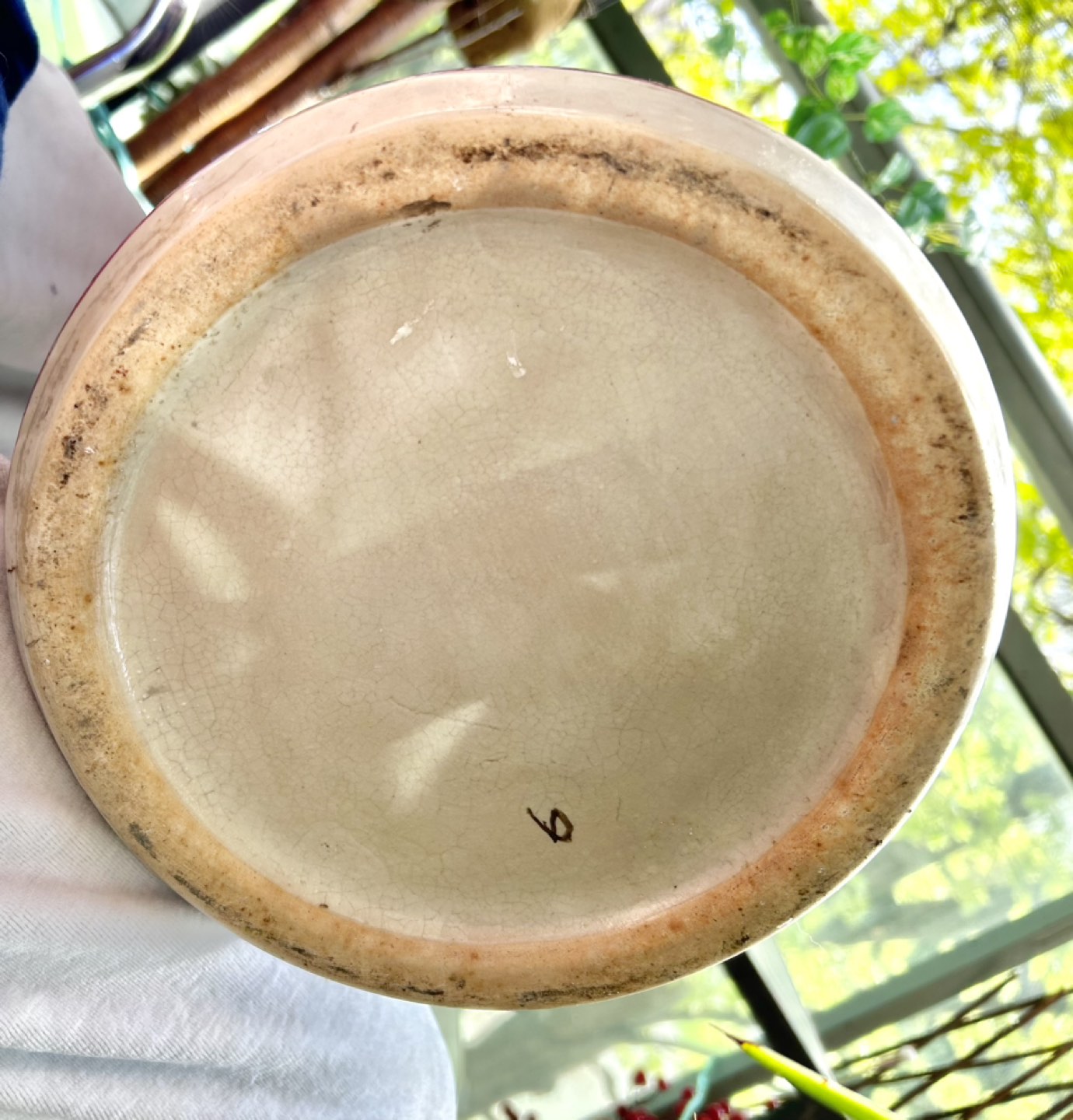 Asian-themed vase/umbrella stand image indicator(4)