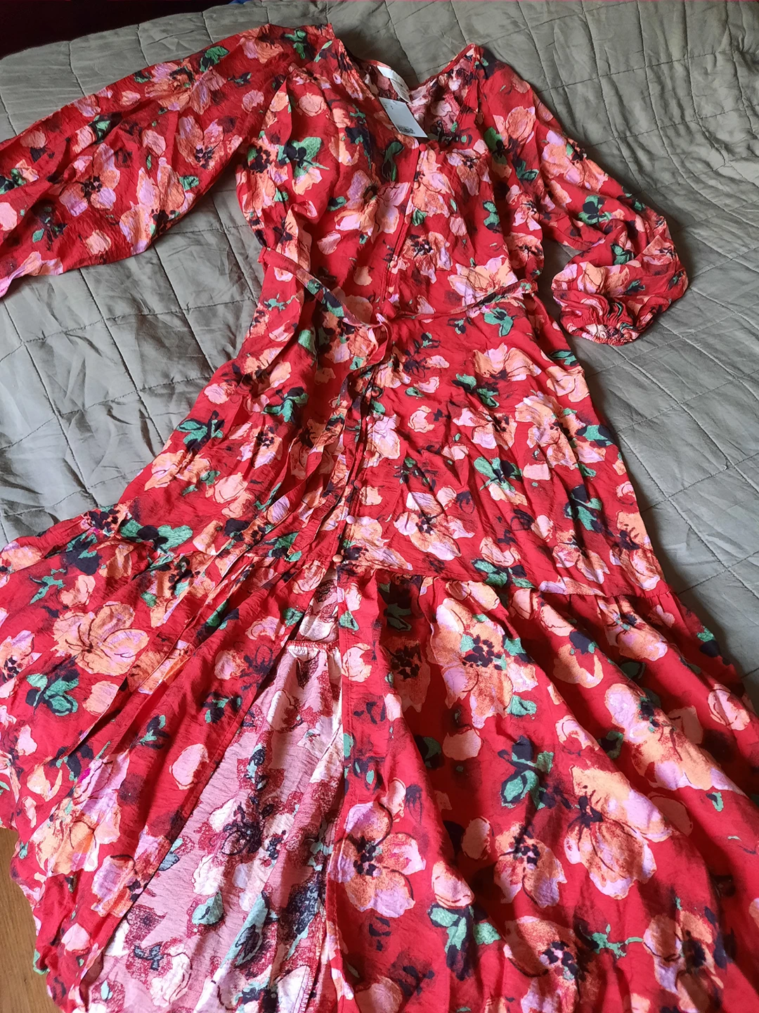 Brand New H&M Summer dress ~ size 8-12 ☀️ HOT 🔥