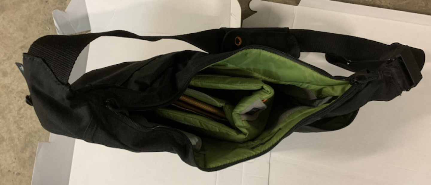 Lowpro Camera Bag/ Utility Bag - photo 2