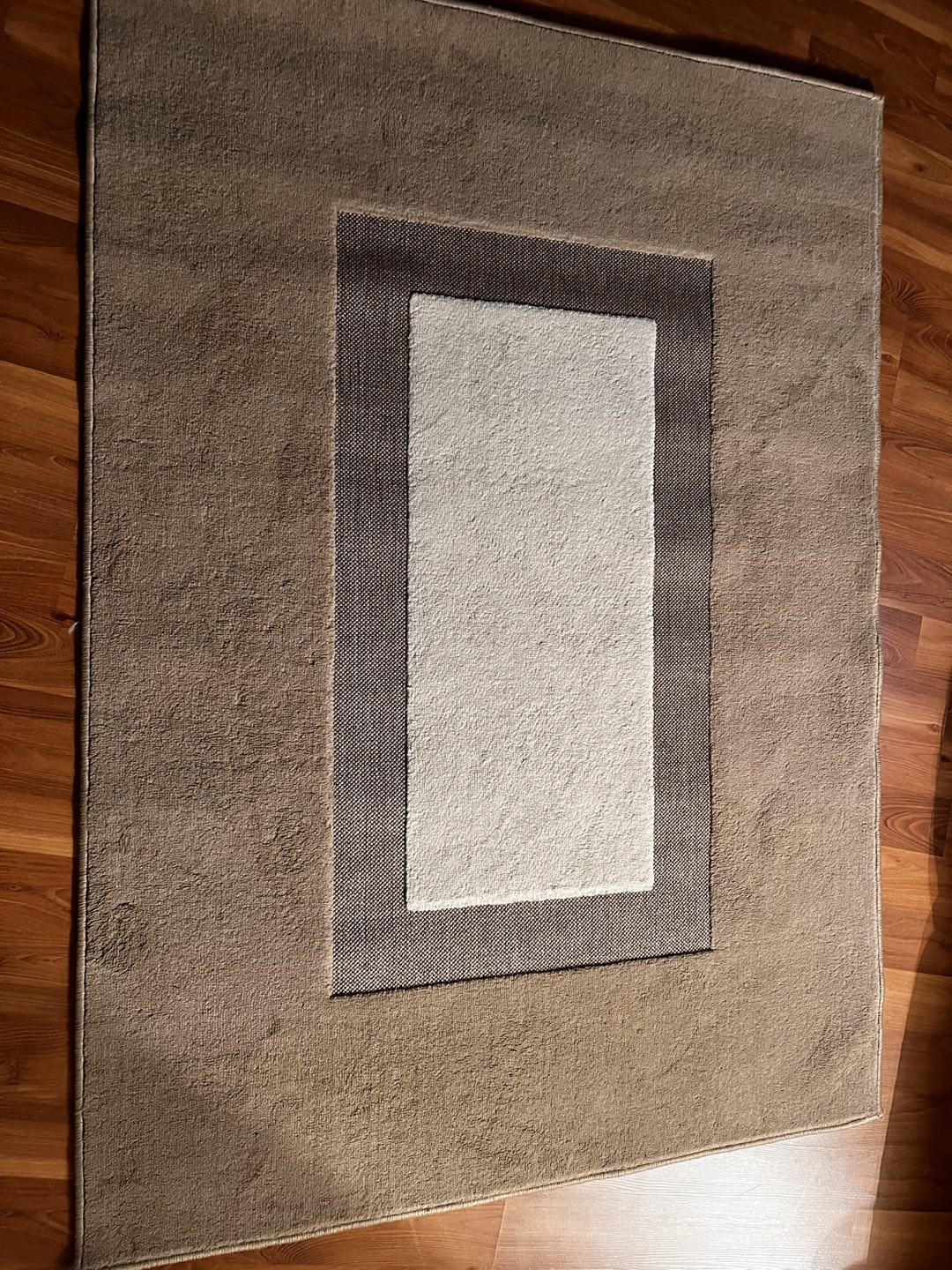 Rug