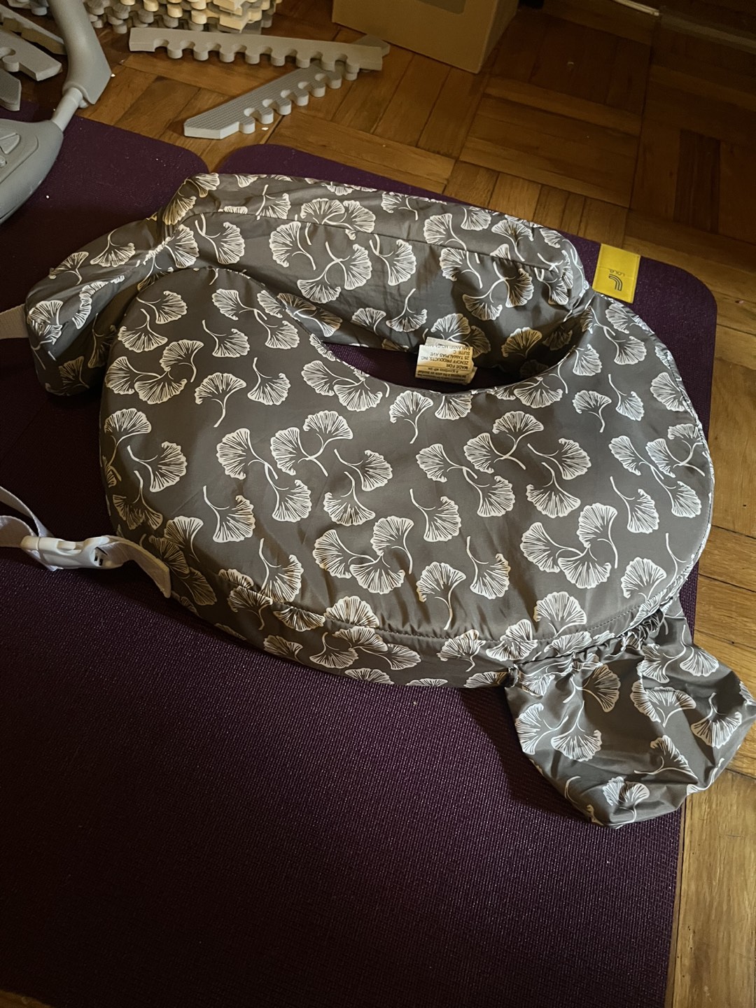 My Brest Friend Nursing Pillow - photo 3