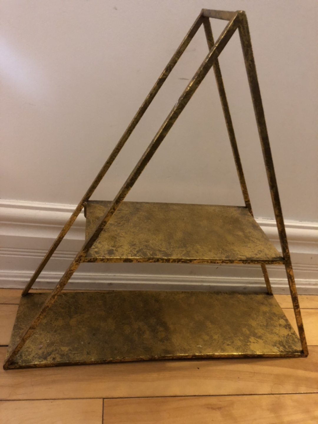 Shelf