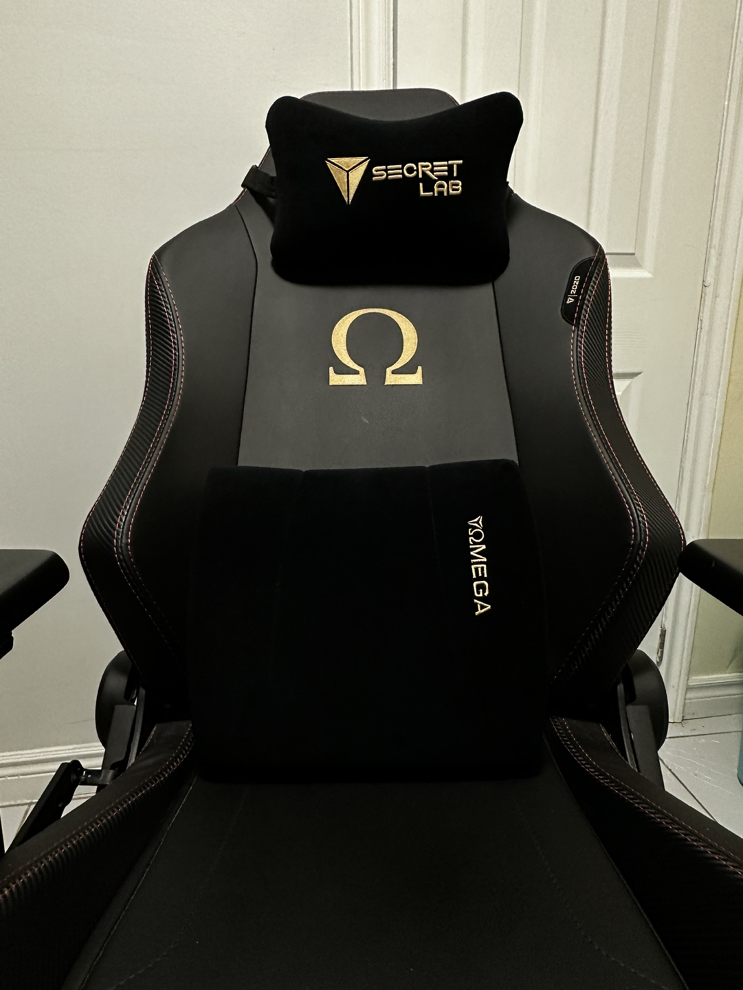 Omega Secret Lab Chair