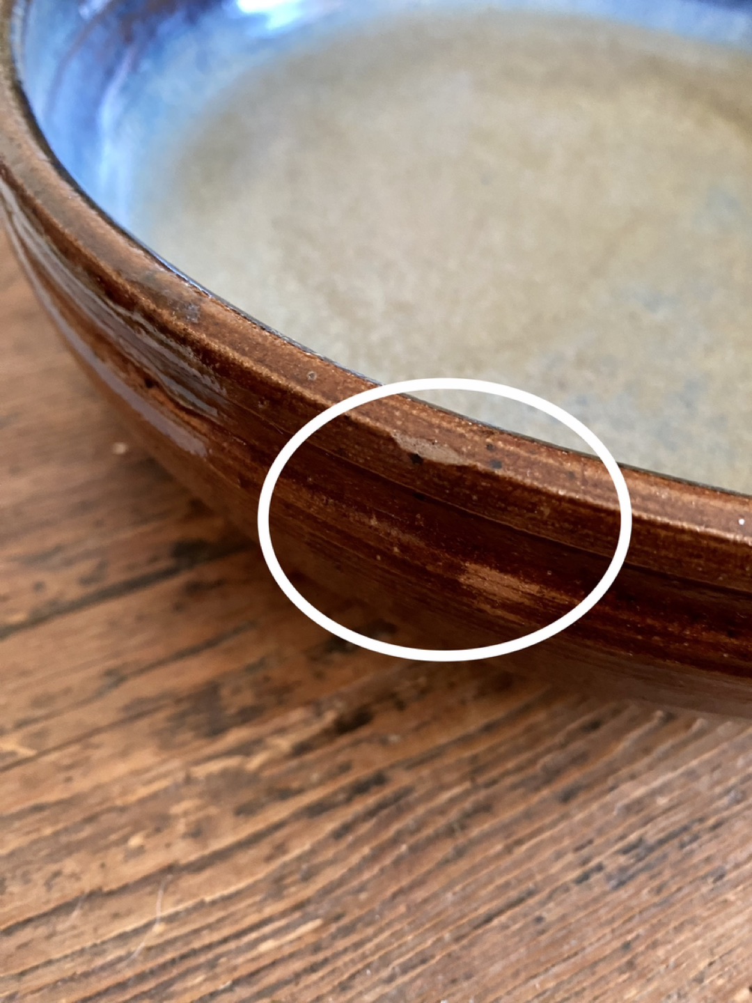 Shallow pottery bowl image indicator(4)