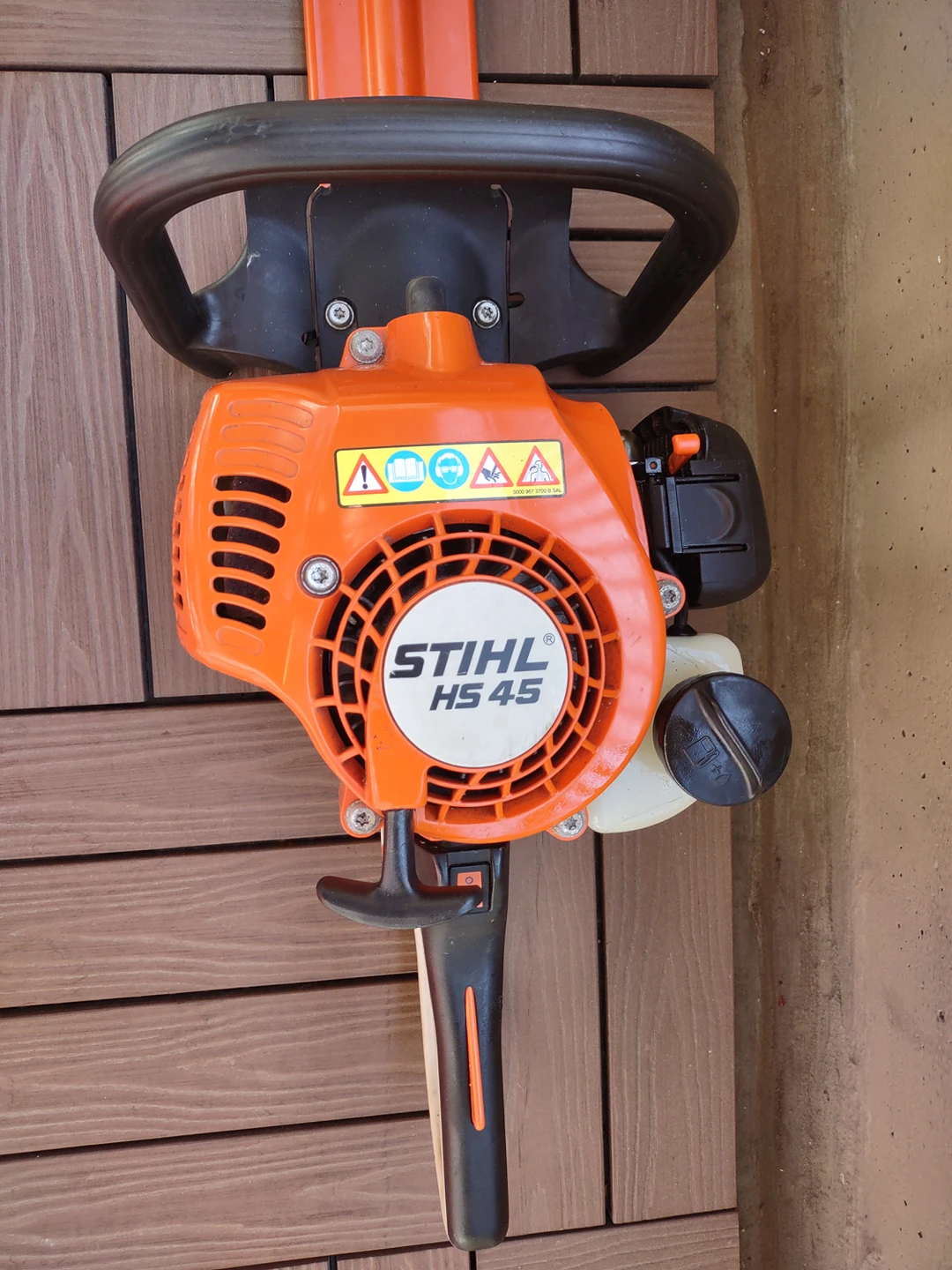 Stihl Hedge Trimmer in Excellent condition thumbnail