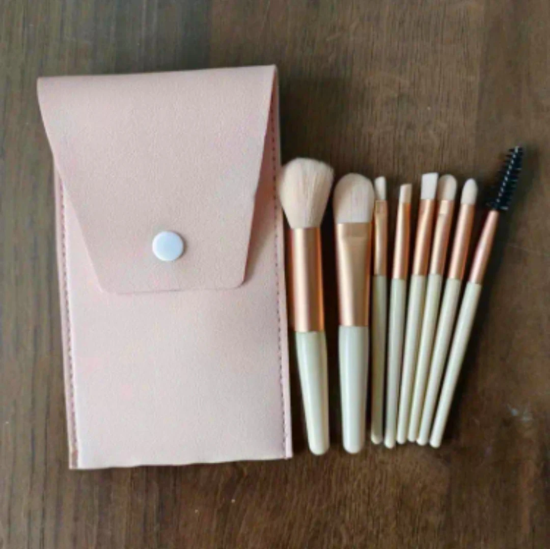 Set of make up brush + bag (new) thumbnail
