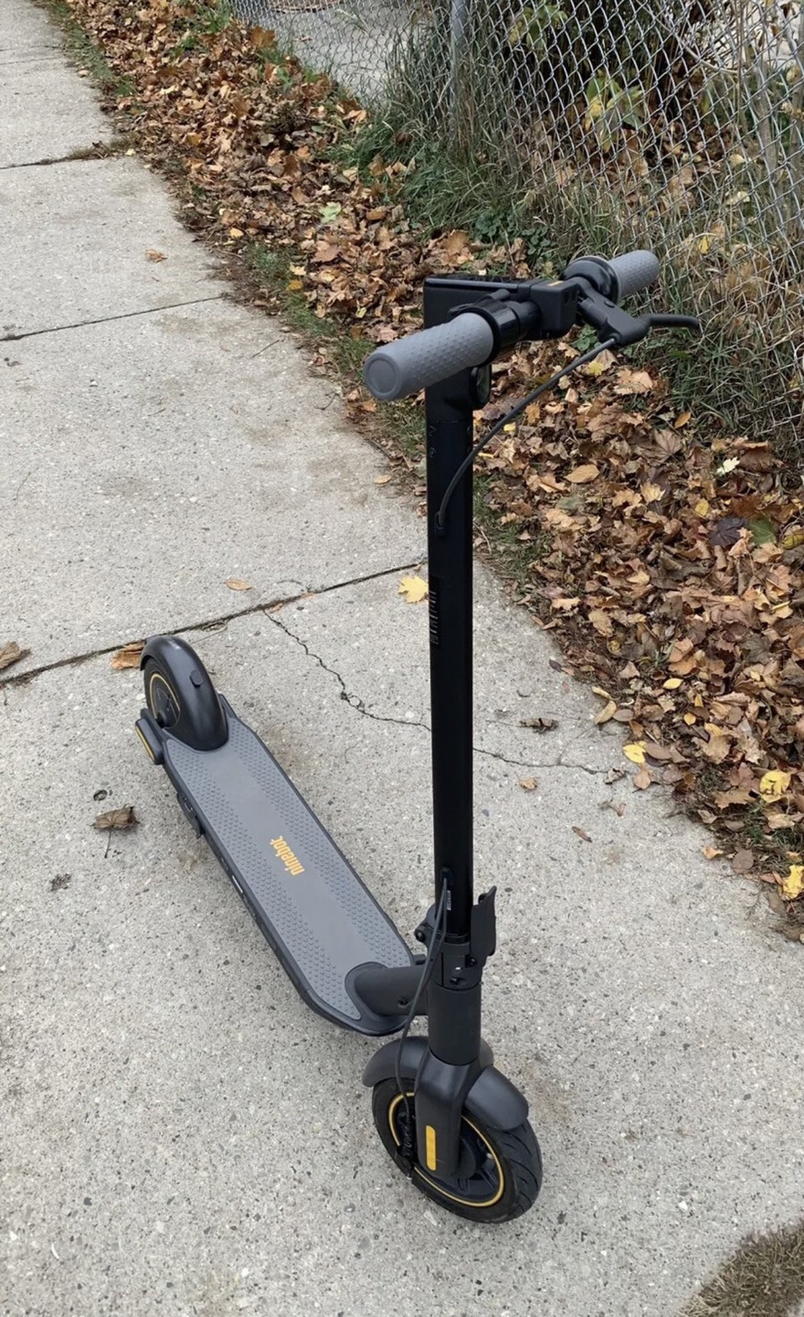 Segway Ninebot MAX Electric Kick Scooter G30P - photo 2