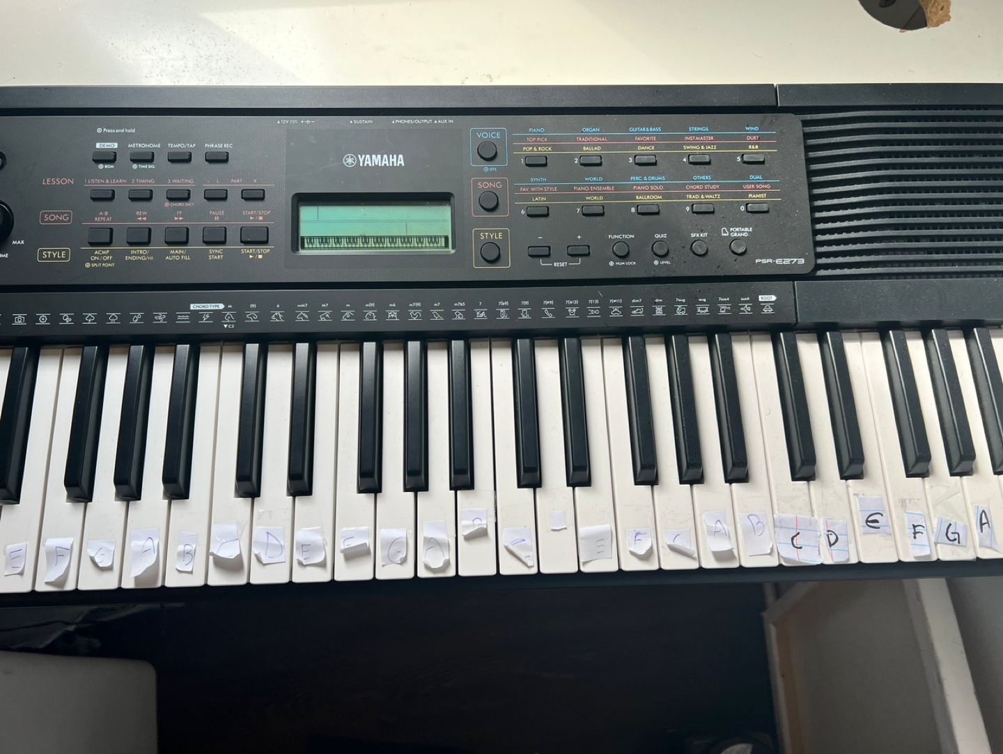 Yamaha Digital Keyboard  PSR-E273 - photo 3
