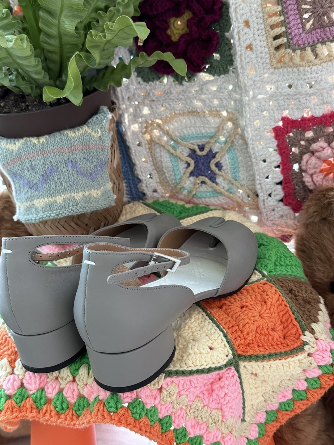 Maison Margiela tabi image indicator(3)