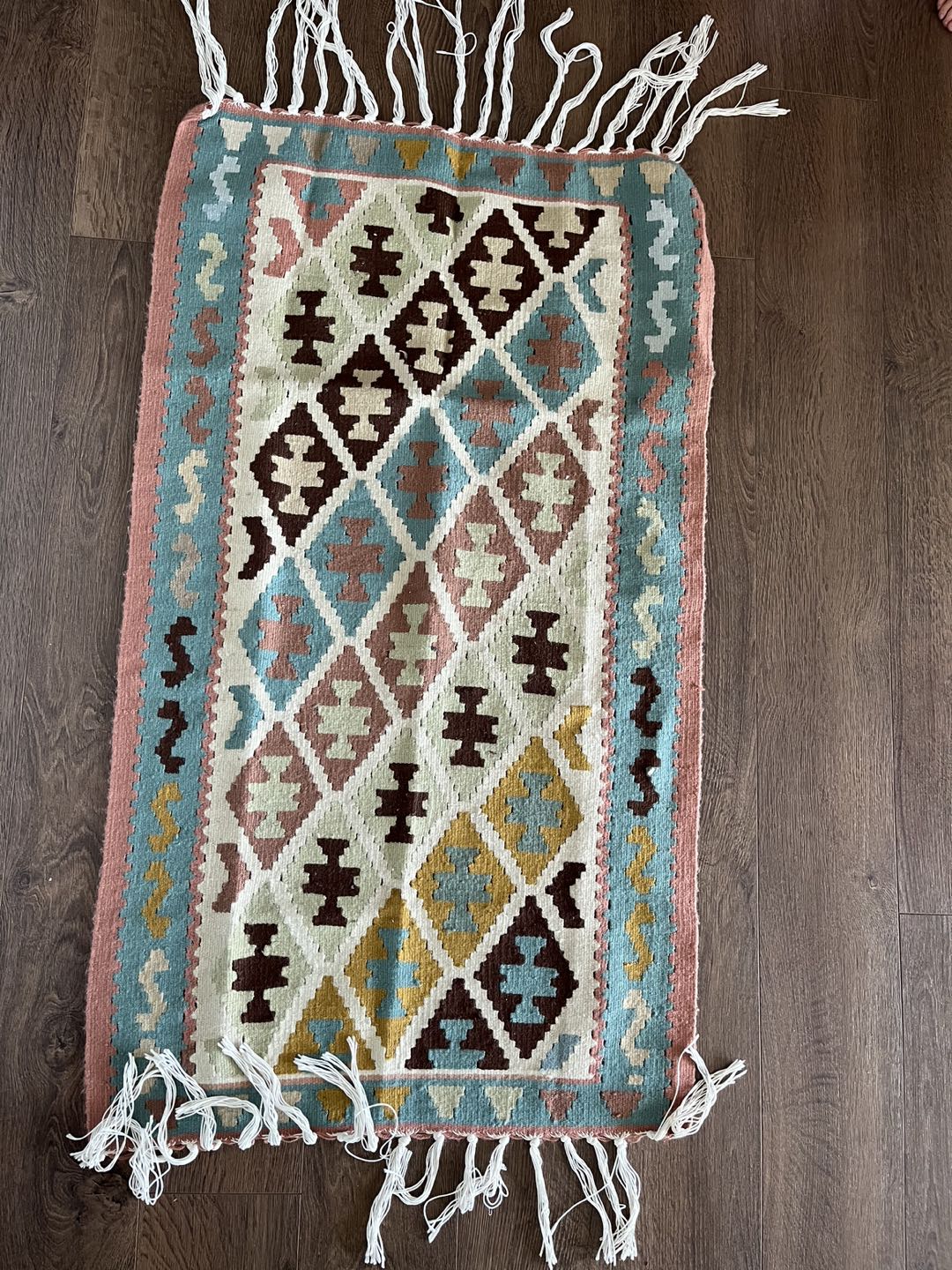 small rug🌱