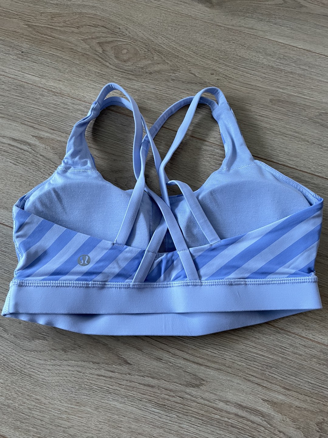 LIKE NEW Lululemon Sports Bra Size 8 - photo 2