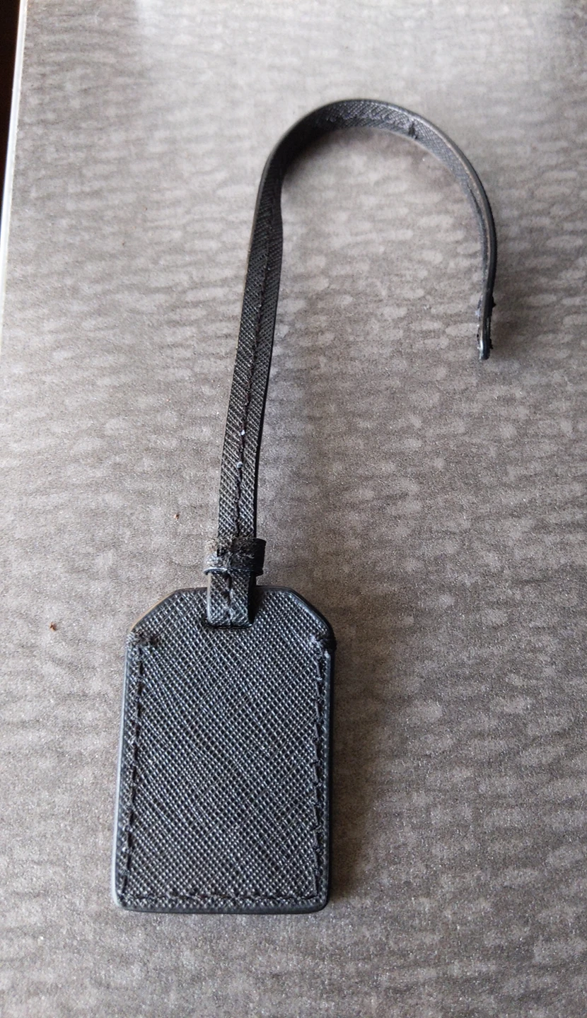 Kate Spade Tag - New image indicator(2)