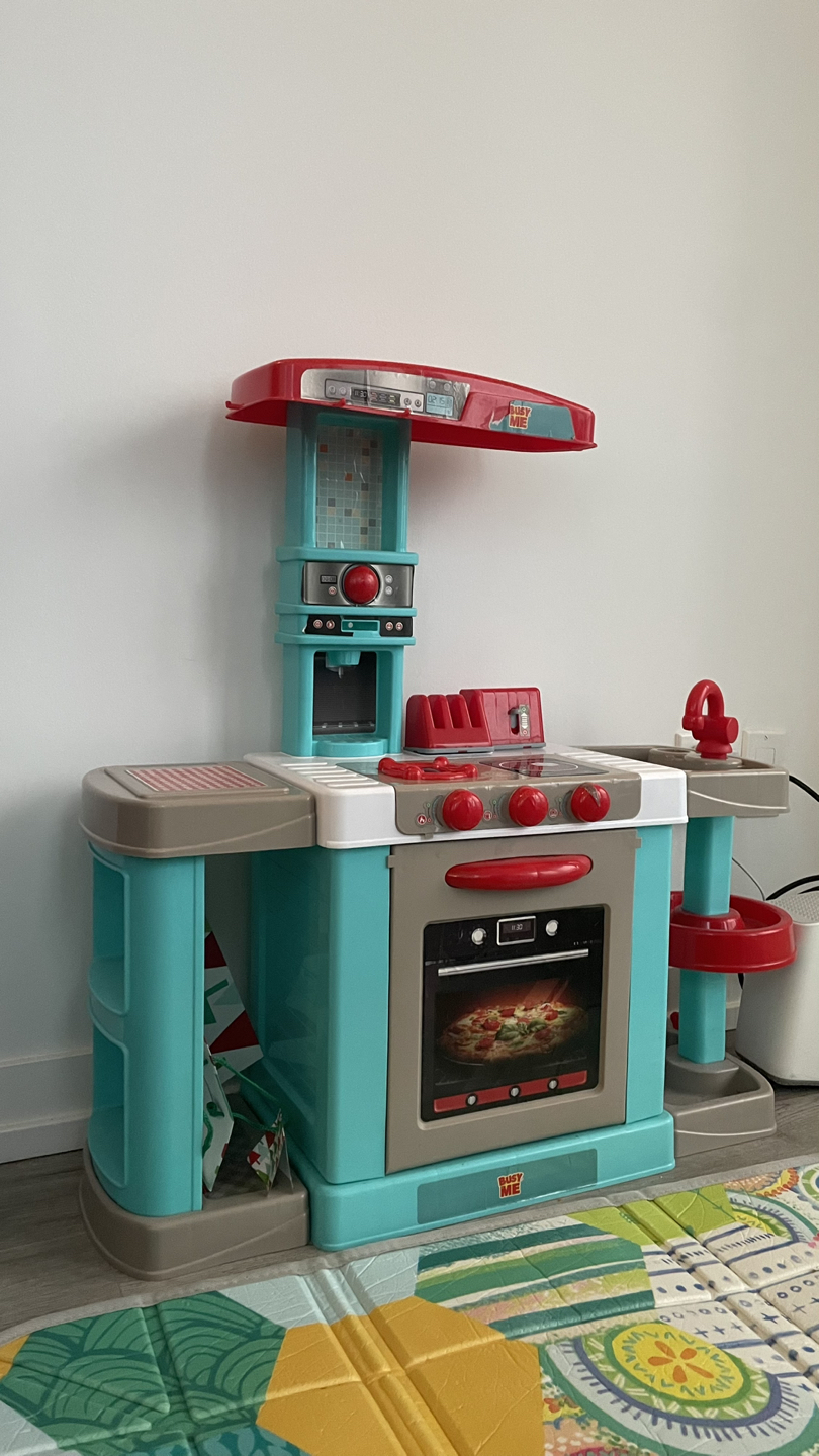 Baby kitchen “busy me”